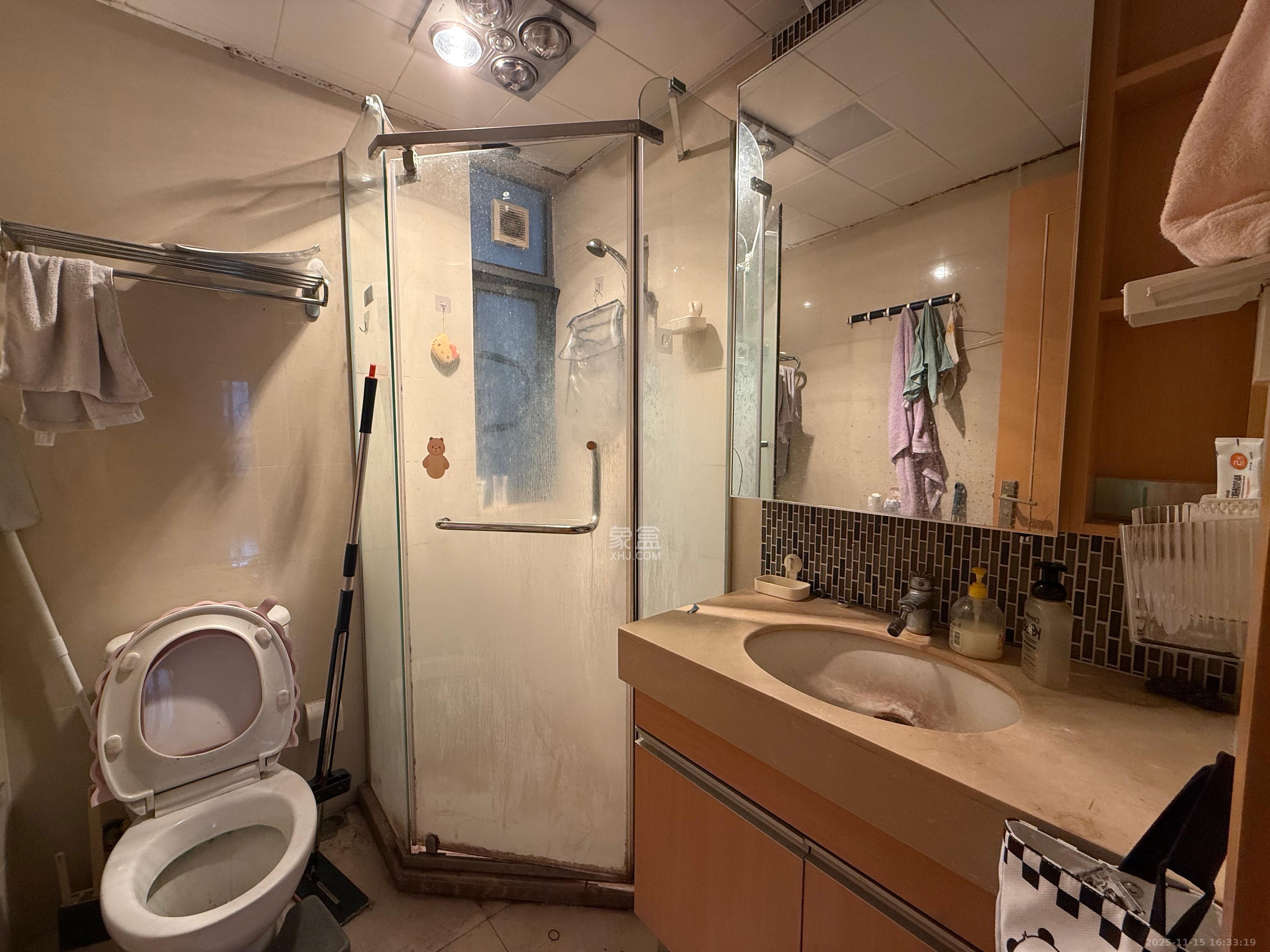 珠江郦城薰衣道  3室1厅1卫    2200.0元/月室内图