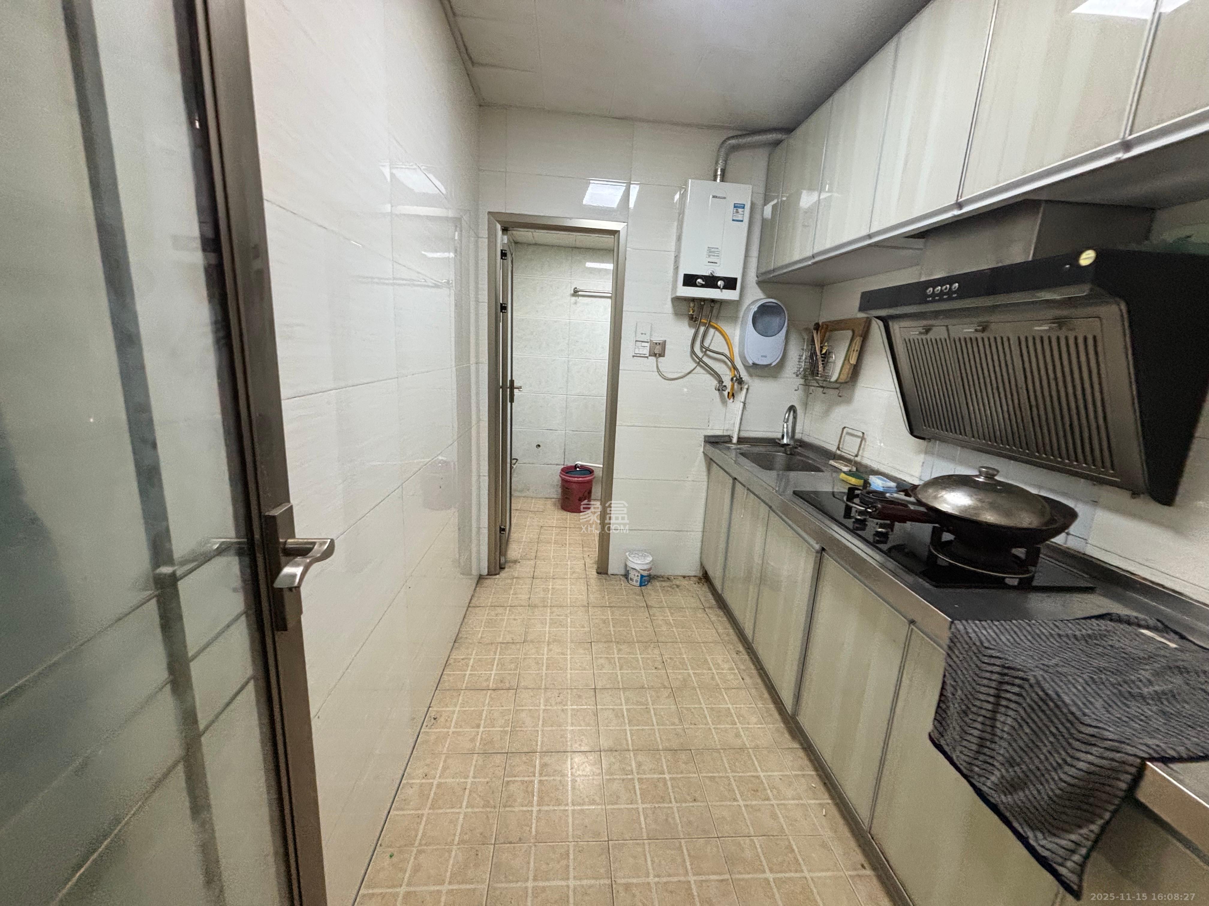 石子冲巷  3室2厅1卫    2000.0元/月室内图