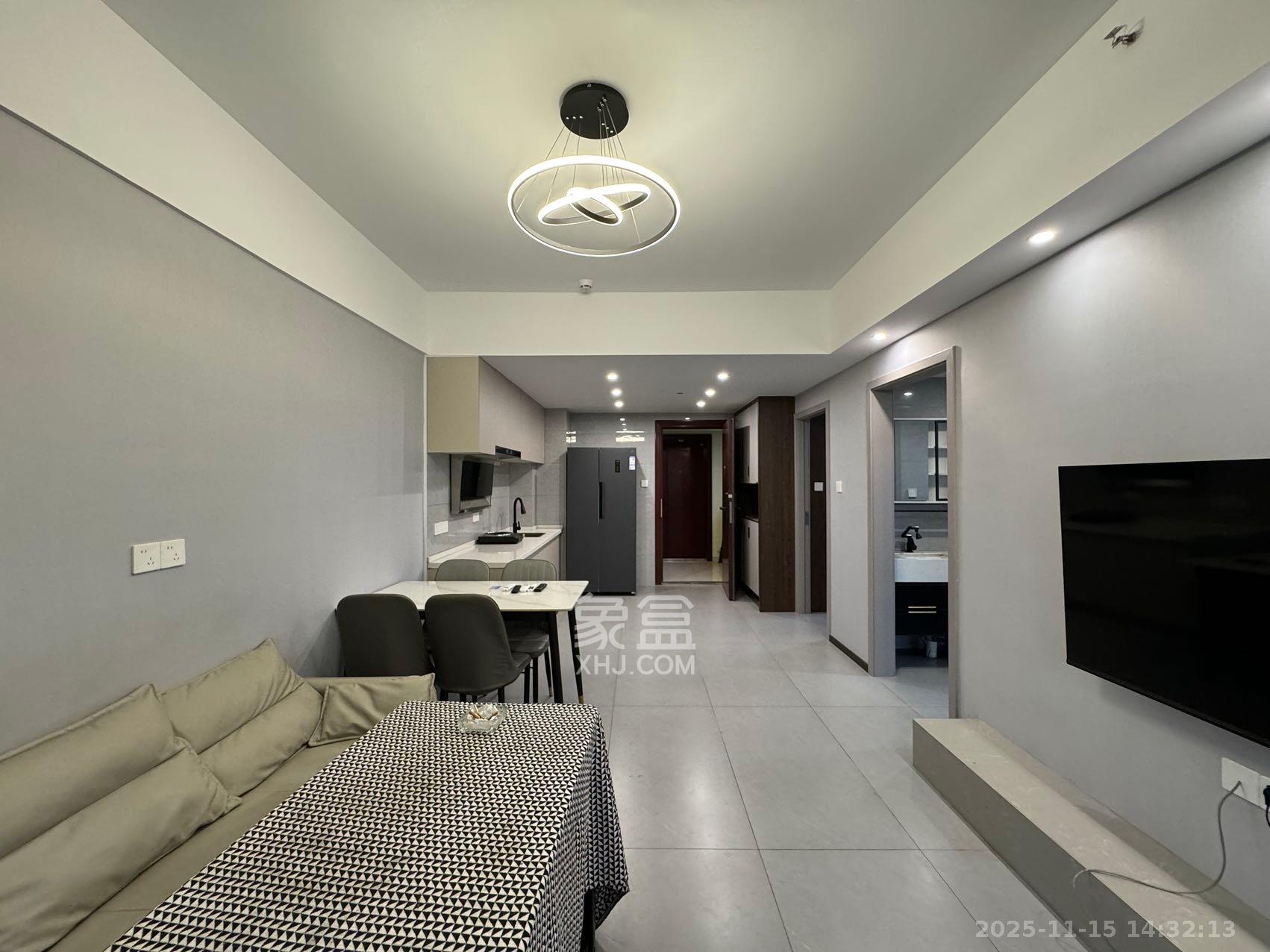 碧桂园城市之光  2室1厅1卫    2600.0元/月室内图