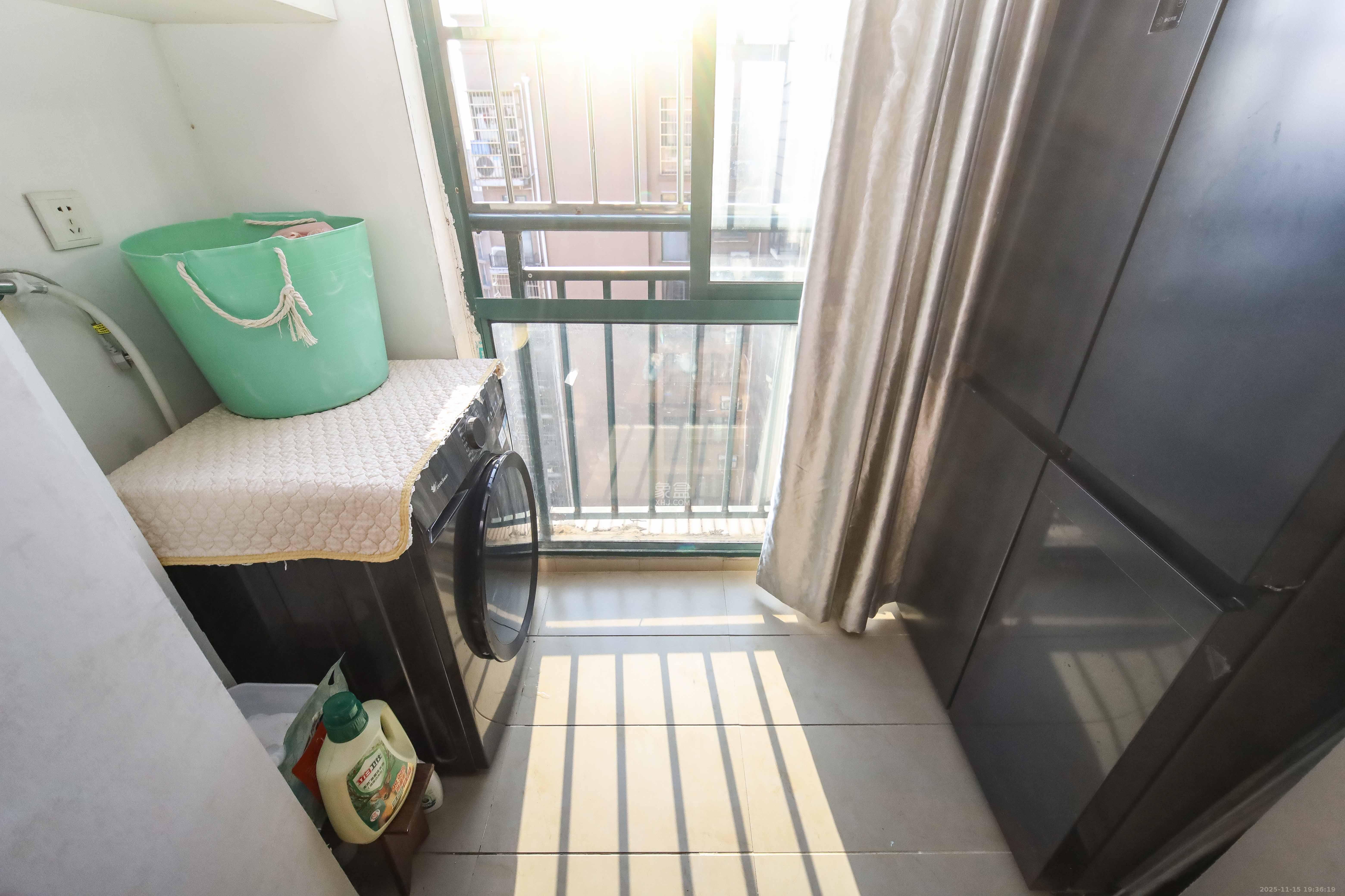 鑫科明珠 2室2厅1卫 69.8万 鑫科明珠 2室2厅1卫 69.8万阳台