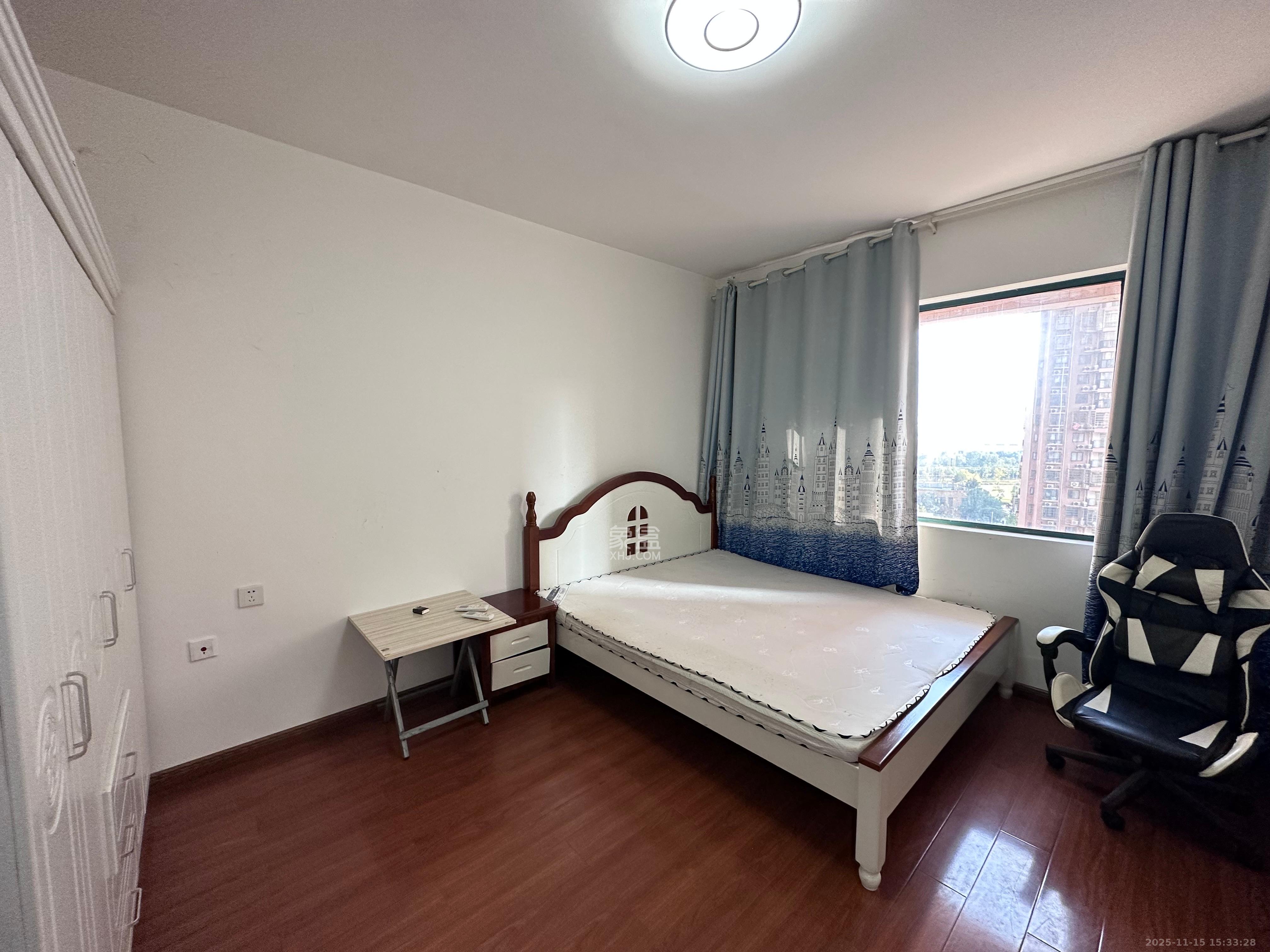 博长山水香颐  3室2厅1卫    1800.0元/月室内图