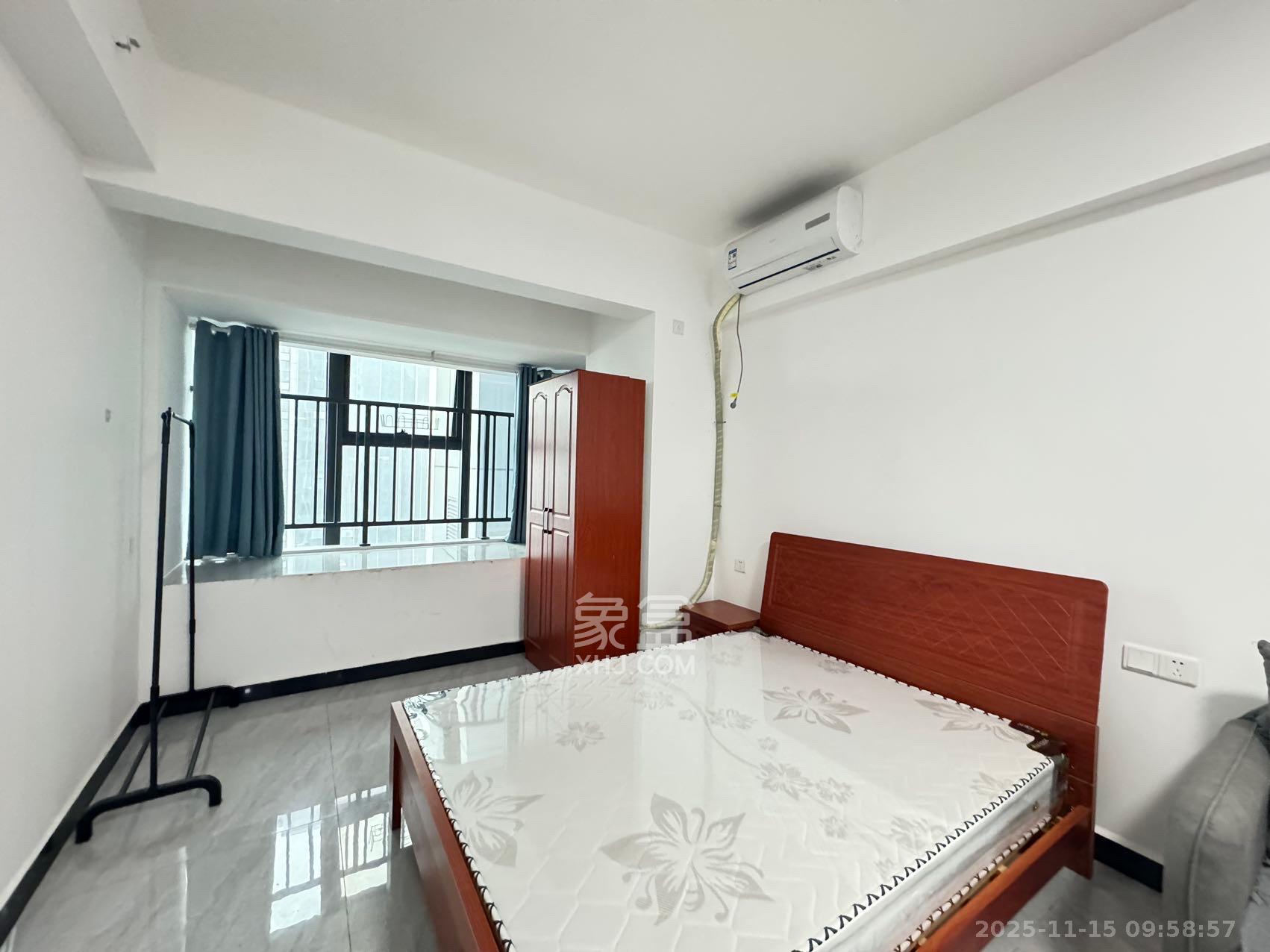 裕天国际商汇中心  1室0厅0卫    1500.0元/月室内图