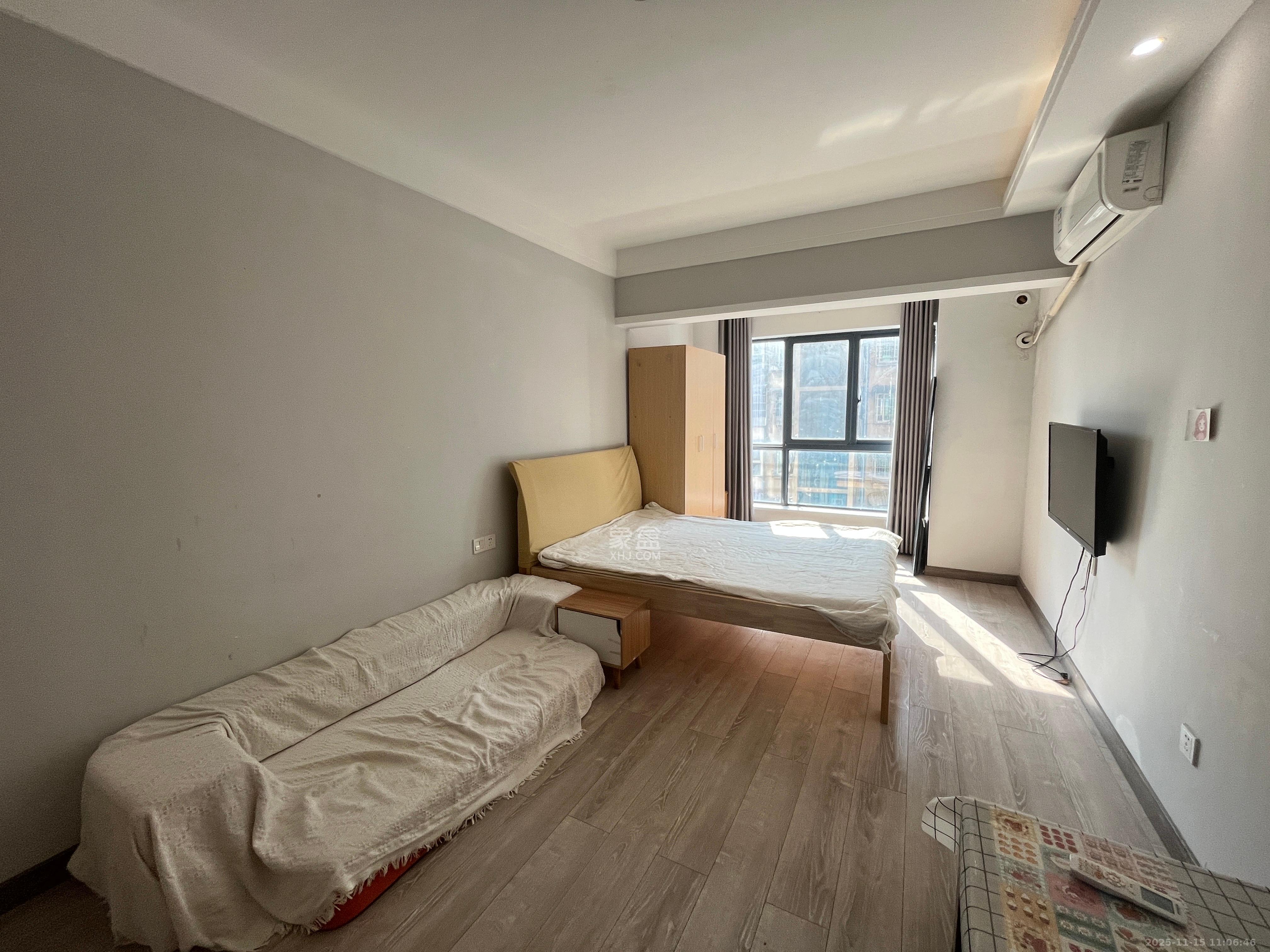 拿铁空间  1室1厅1卫    1200.0元/月室内图