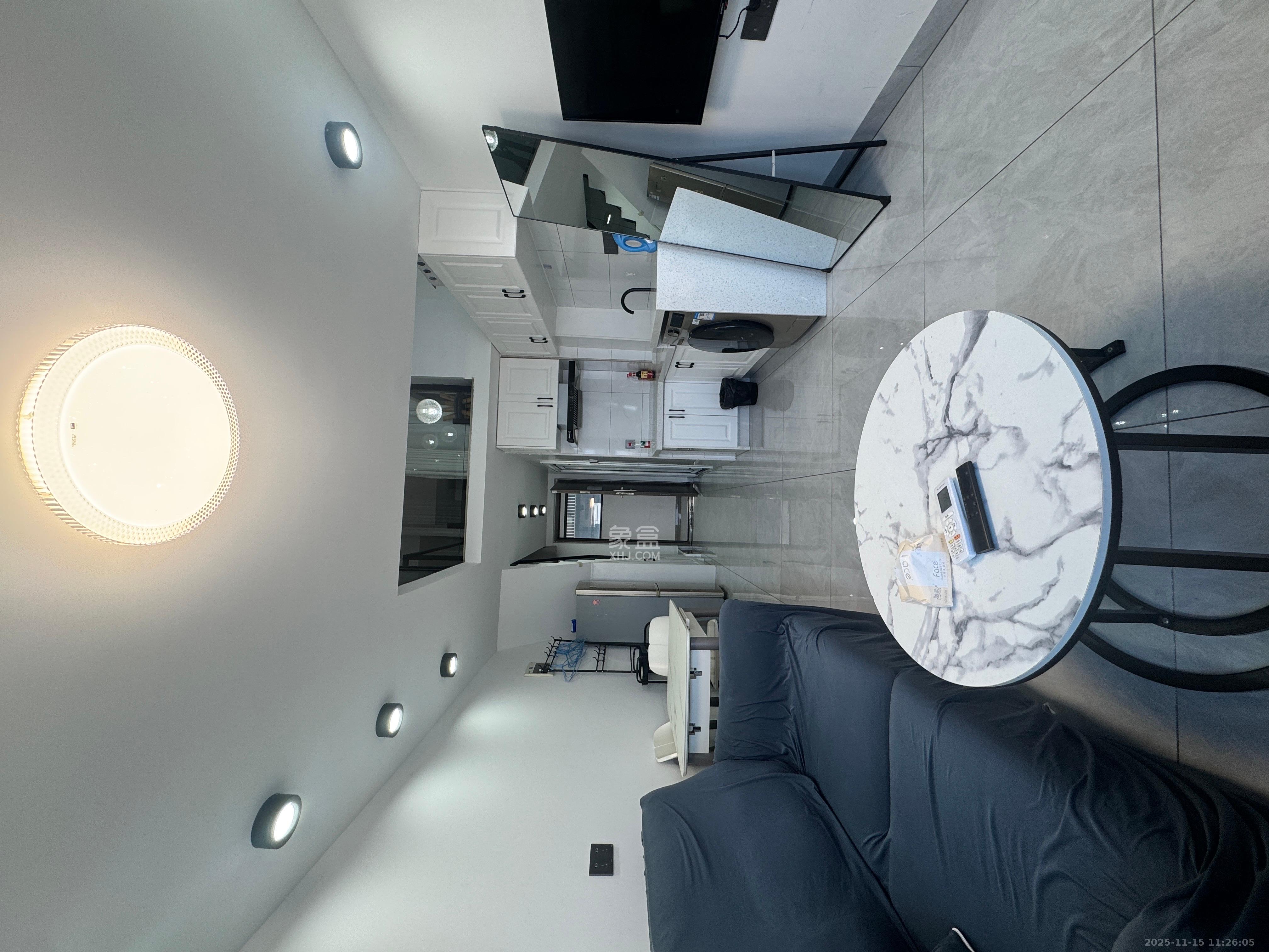 弘坤云寓 1室1厅1卫 2500.0元/月 弘坤云寓 1室1厅1卫 2500.0元/月室内图