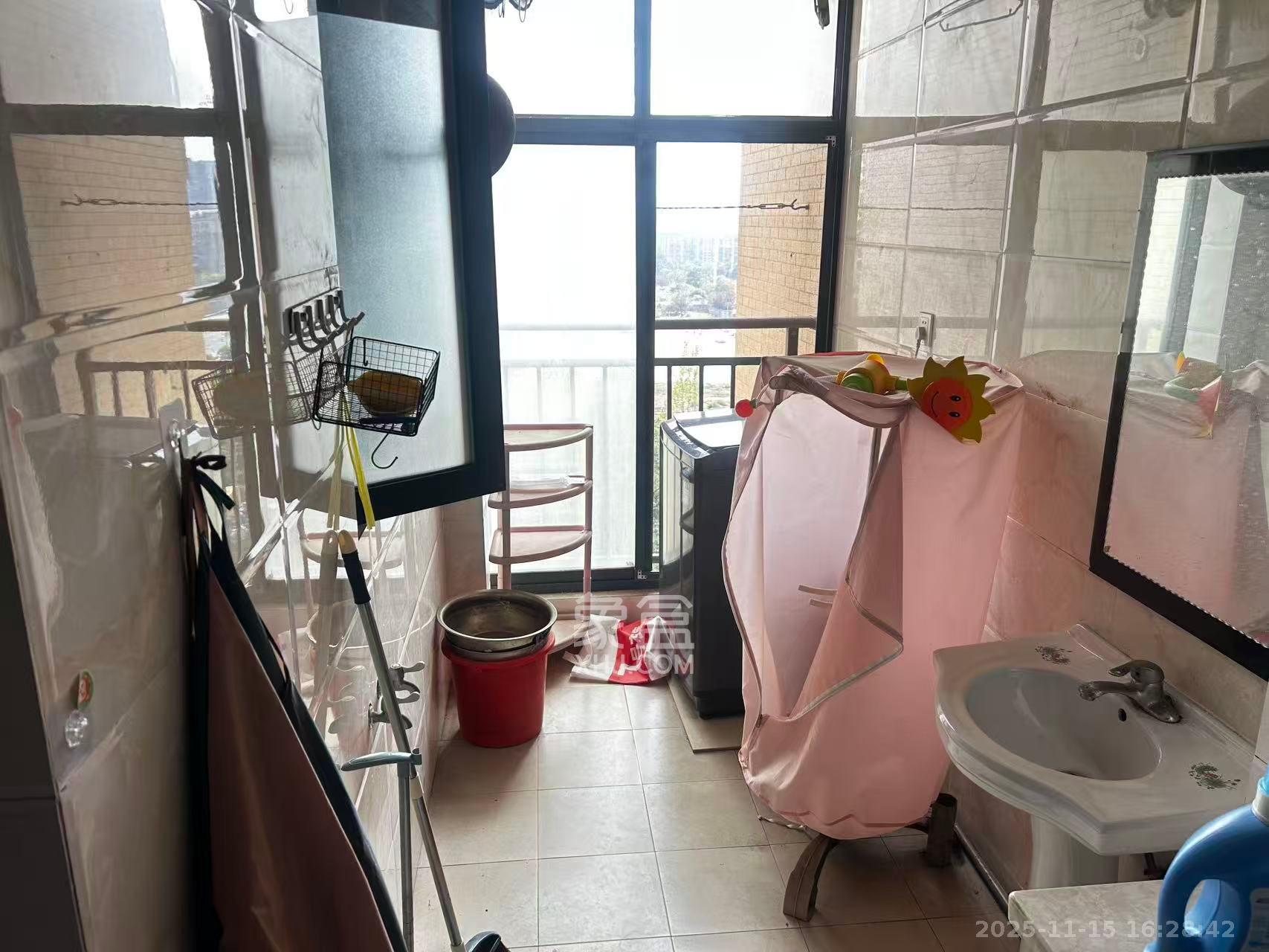 中建麓山和苑 2室2厅1卫 1600.0元/月 中建麓山和苑 2室2厅1卫 1600.0元/月室内图