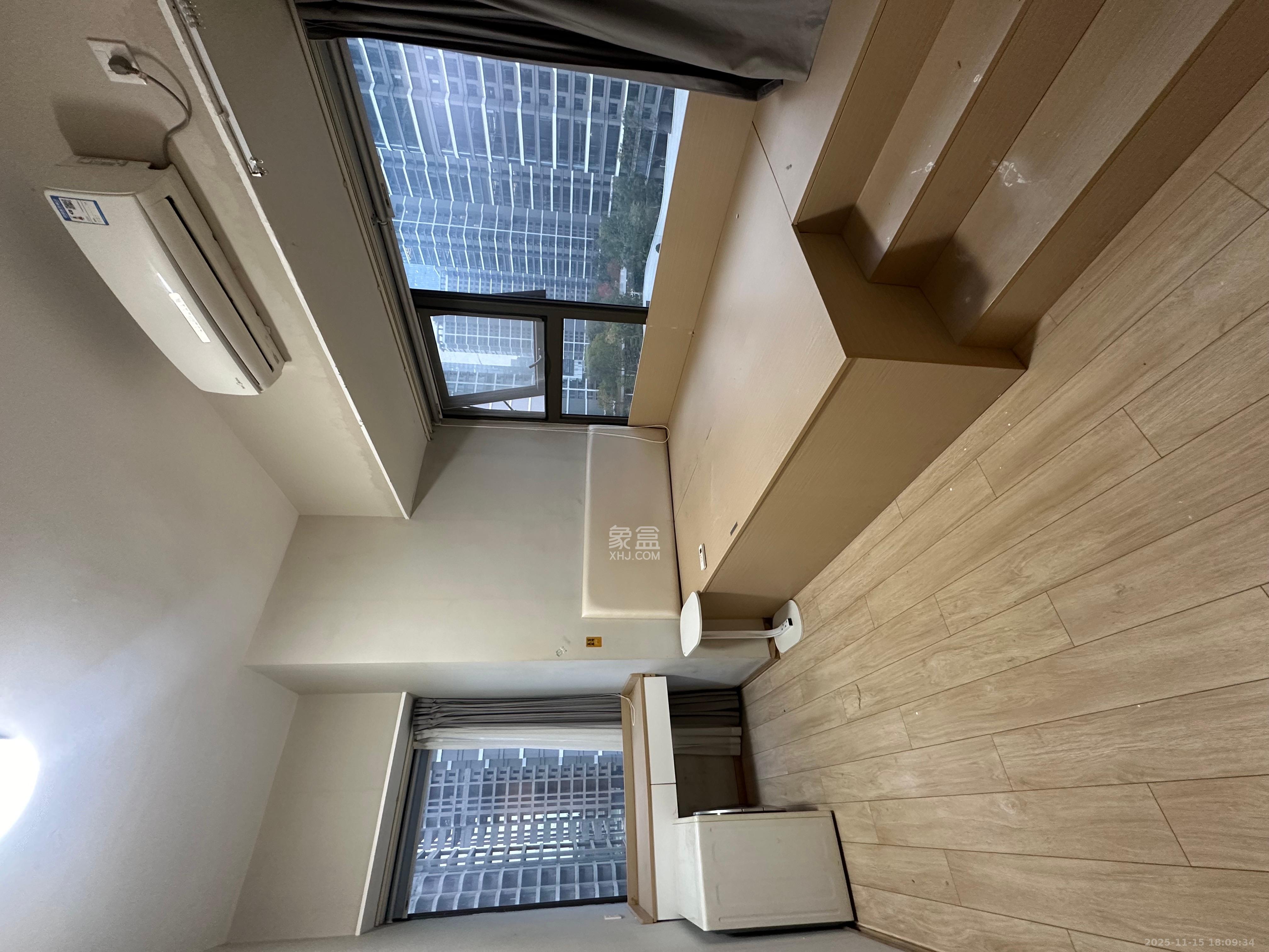 远洋外滩壹号  1室1厅1卫    3300.0元/月室内图