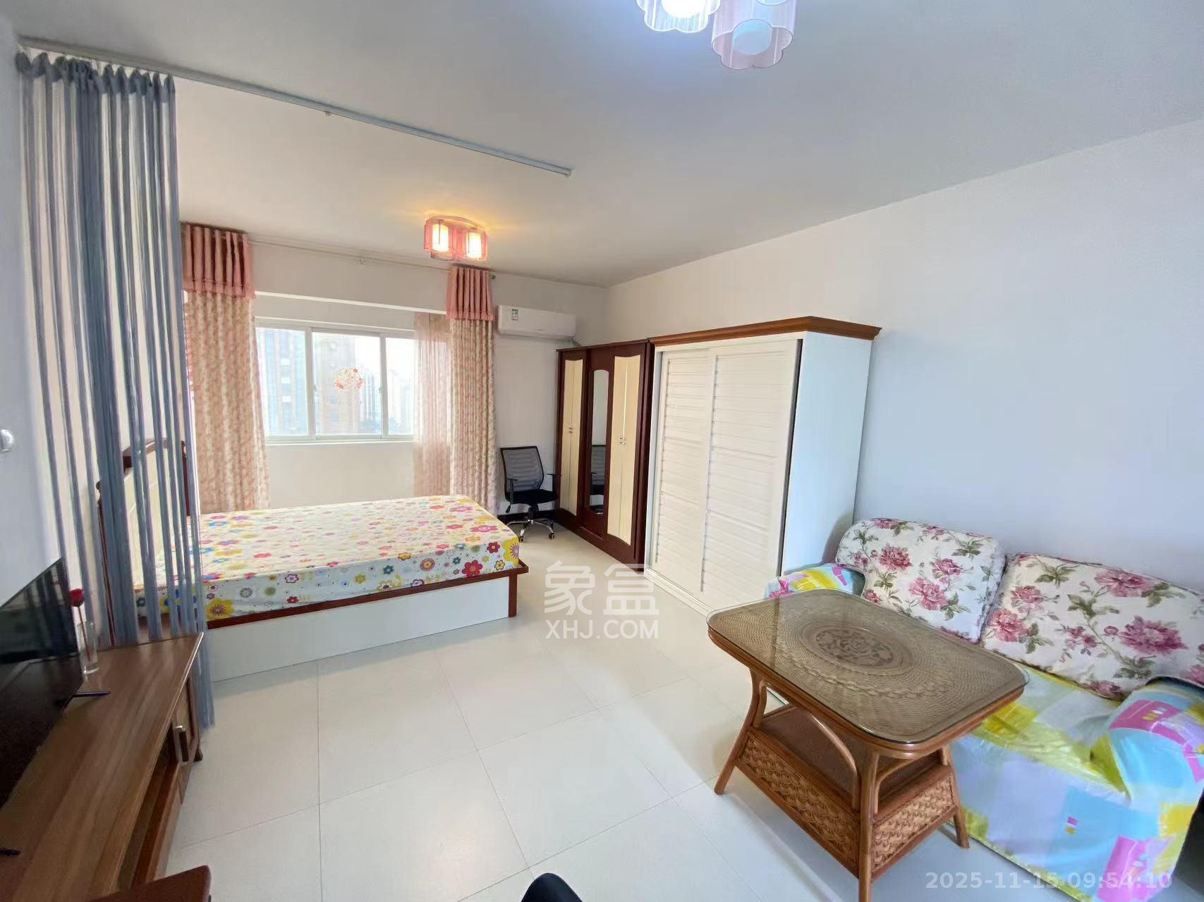 巧克力空间（建鸿达现代大厦）  1室1厅1卫    1300.0元/月室内图