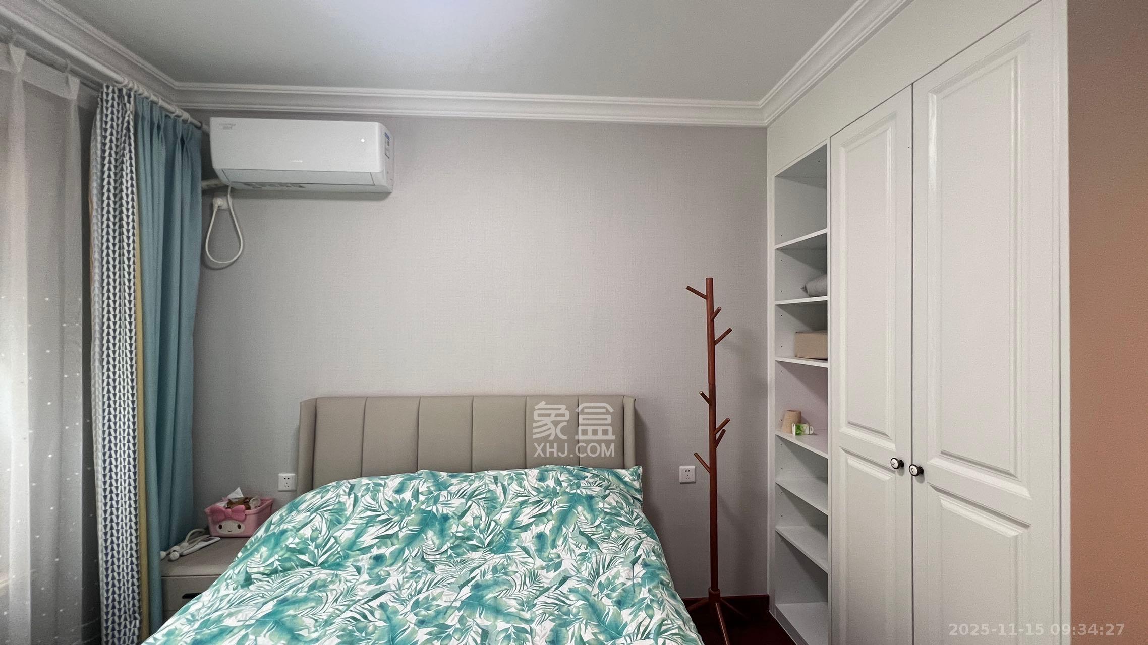 中海珑悦府  3室2厅2卫    3800.0元/月室内图