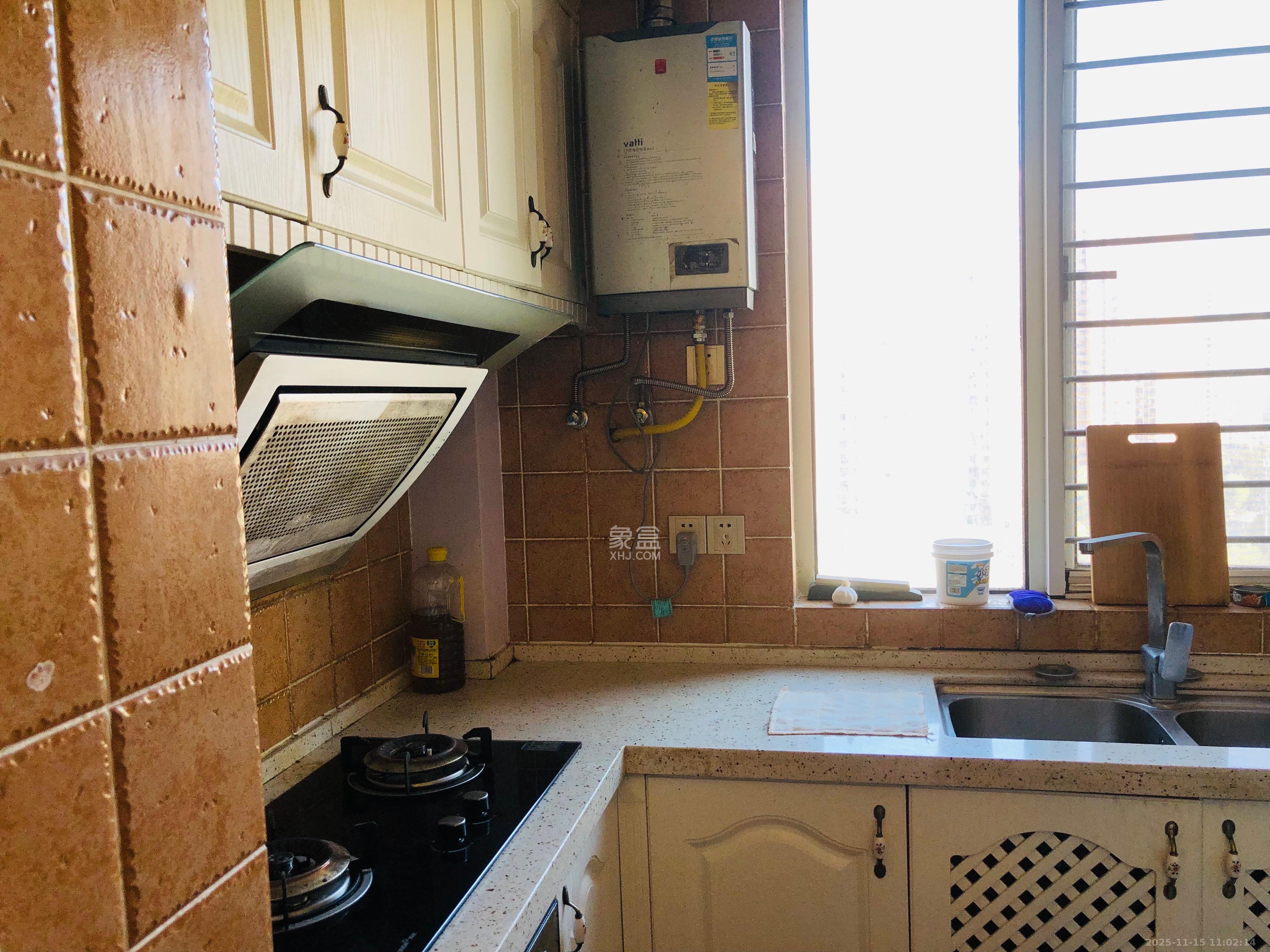 五矿万境水岸一期(万境水岸嘉苑) 3室1厅1卫 2400.0元/月 五矿万境水岸一期(万境水岸嘉苑) 3室1厅1卫 2400.0元/月室内图