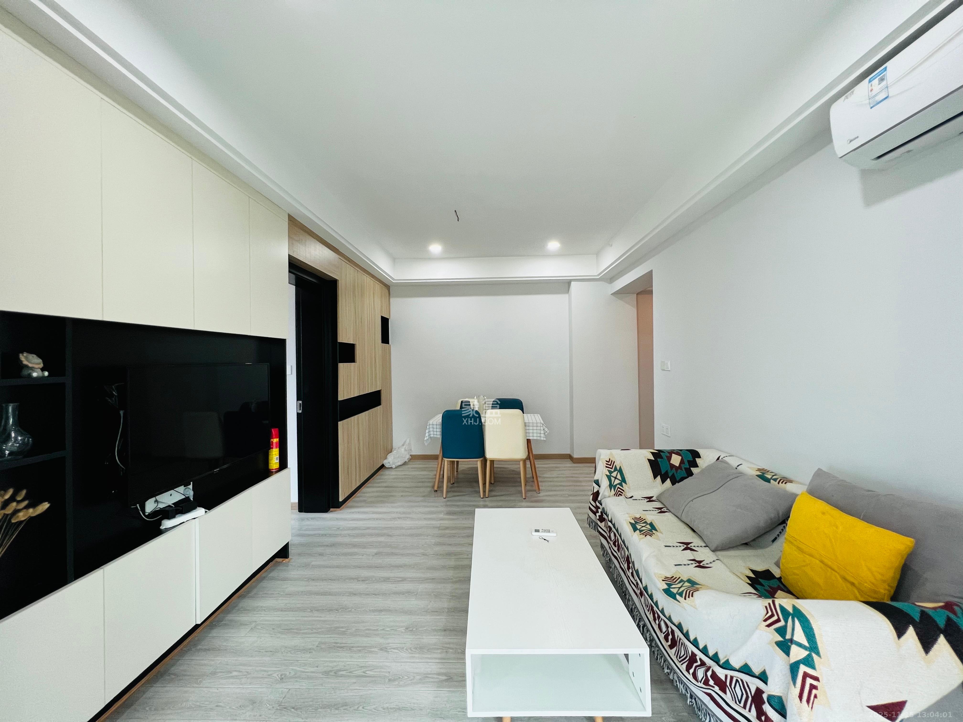 滨江一号(丰泰花园) 1室1厅1卫 2000.0元/月 滨江一号(丰泰花园) 1室1厅1卫 2000.0元/月室内图