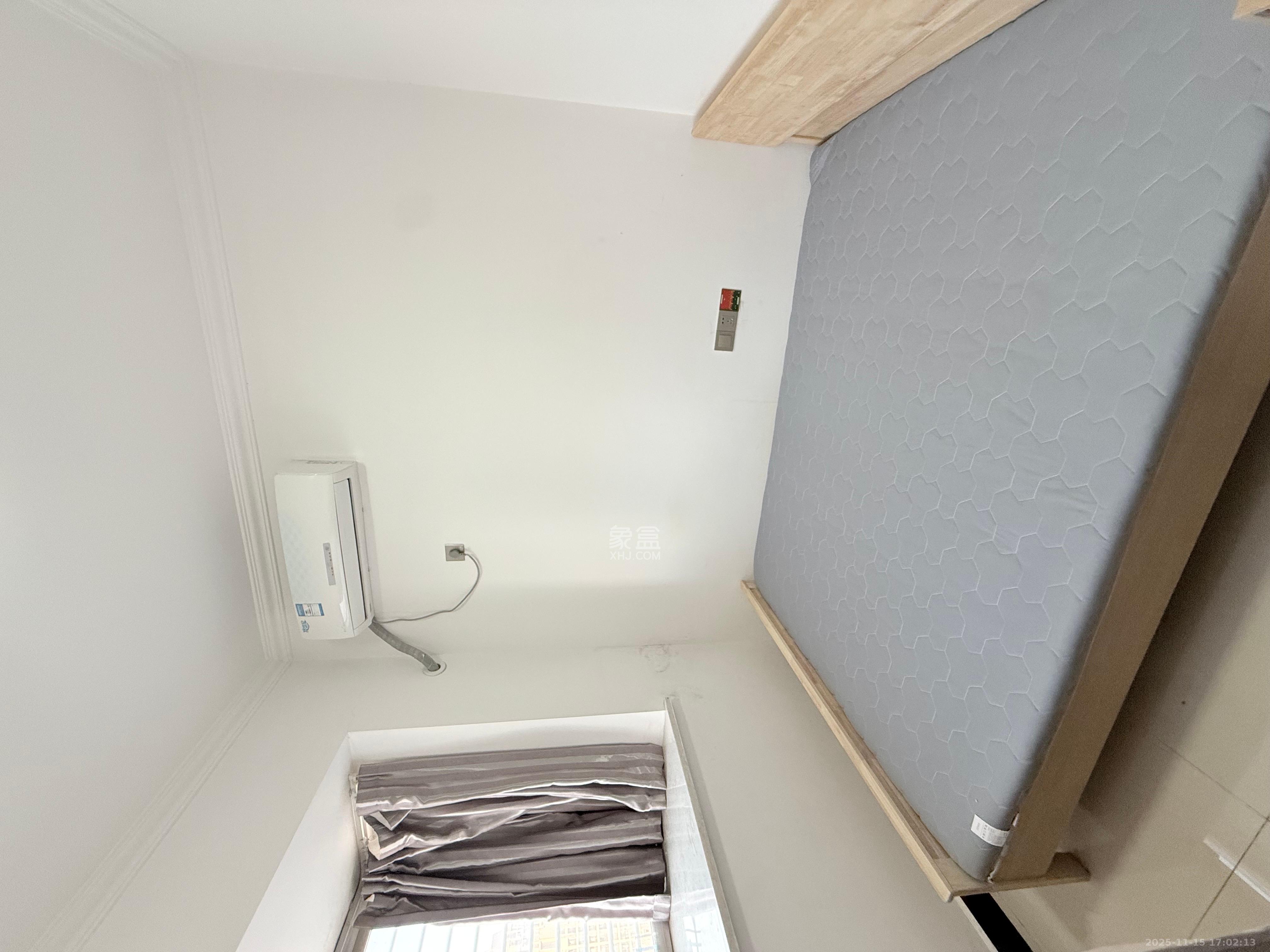 月湖兰庭  1室1厅0卫    1800.0元/月室内图