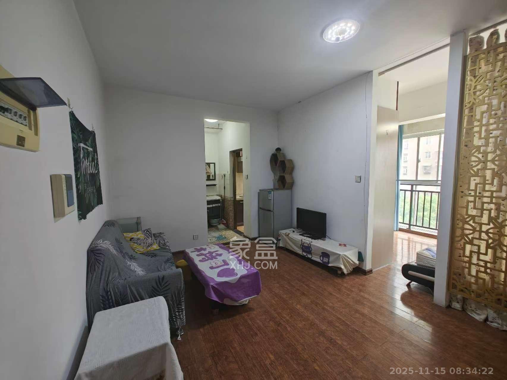 上河国际C区 1室1厅1卫 1600.0元/月 上河国际C区 1室1厅1卫 1600.0元/月室内图