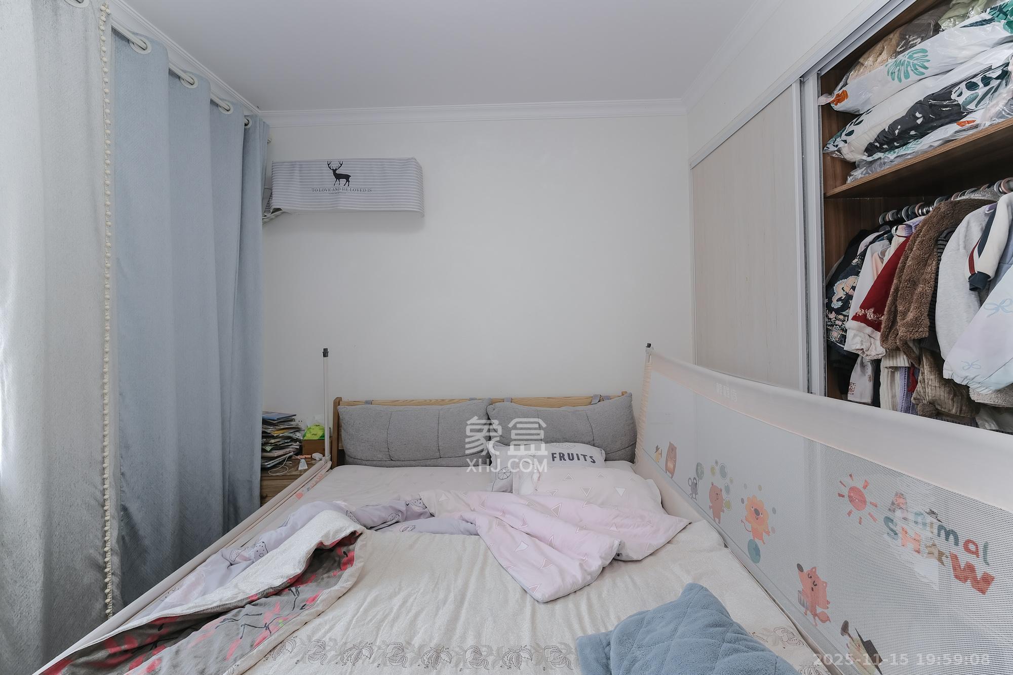 荣盛花语城  2室2厅1卫    49.8万卧室