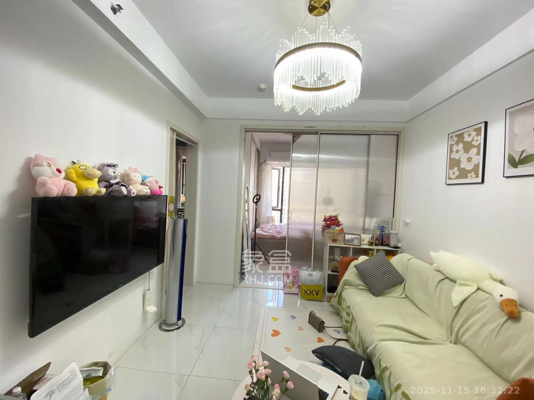 天健城  1室0厅1卫    1900.0元/月