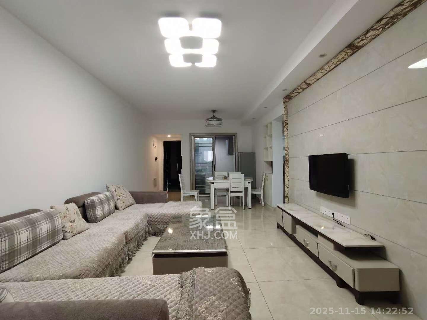 达美D6区  3室2厅1卫    3000.0元/月