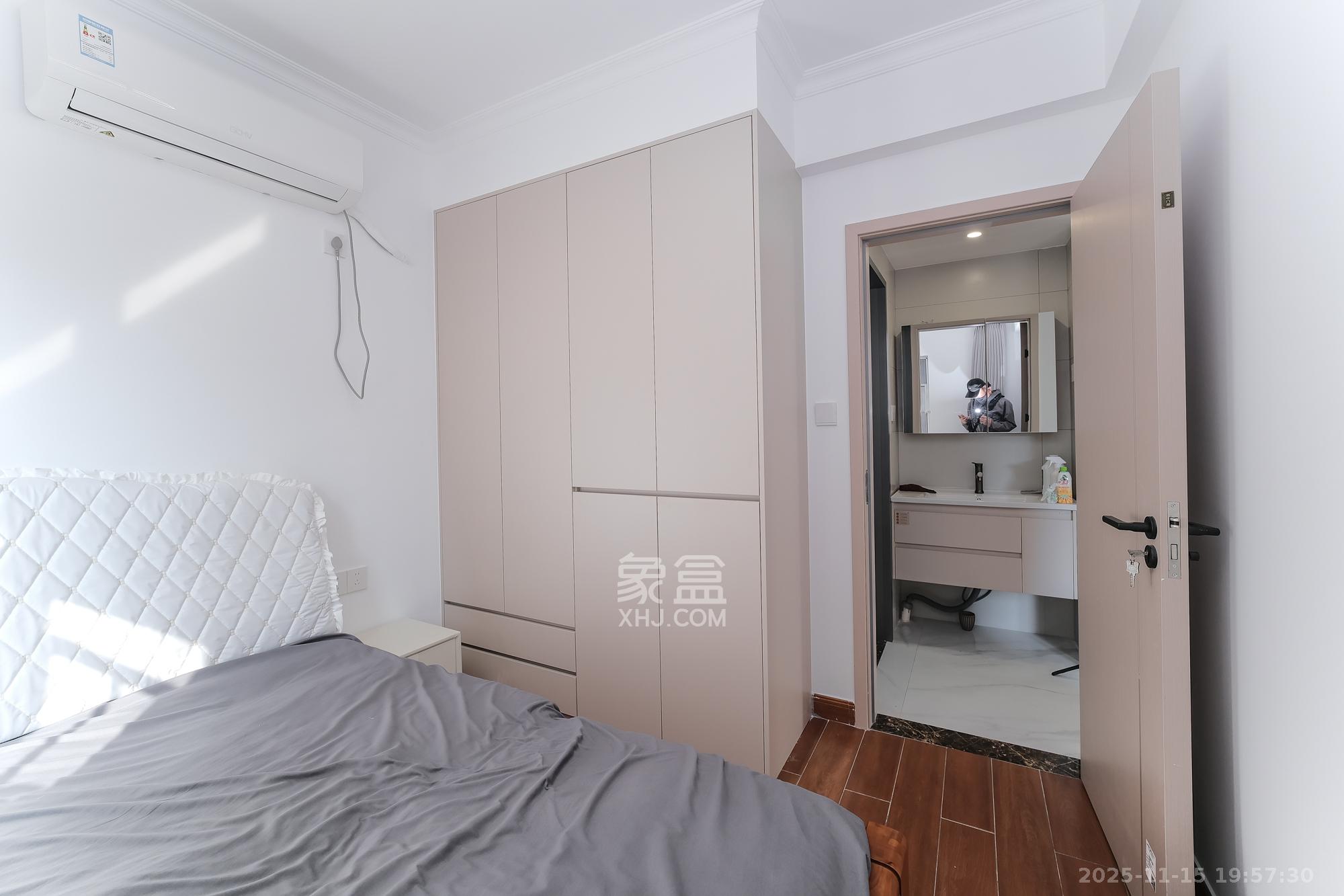 荣盛花语城 3室2厅1卫 80.0万 荣盛花语城 3室2厅1卫 80.0万卧室