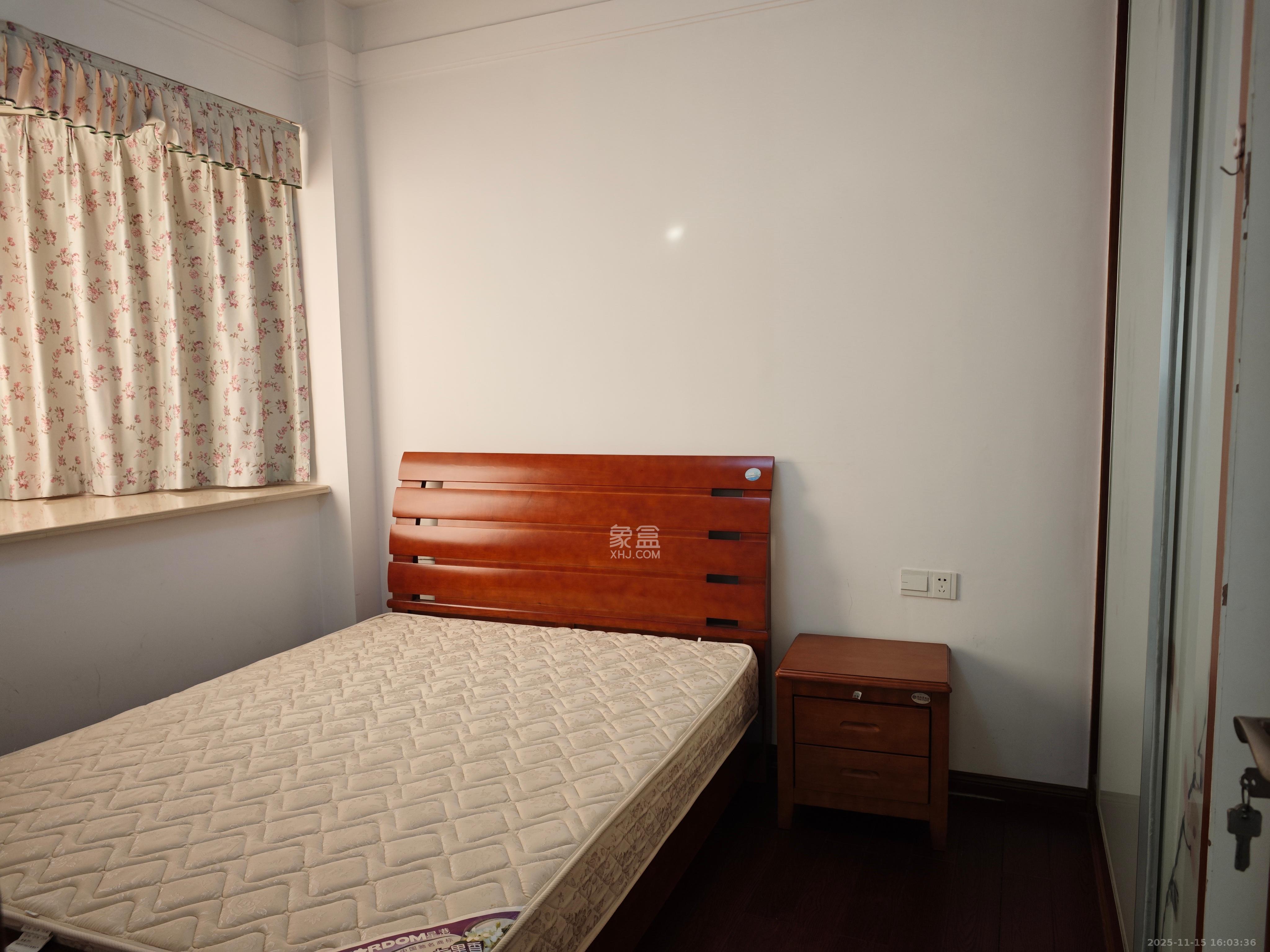 城市山水豪园（山水城市风景）  2室2厅1卫    2300.0元/月室内图