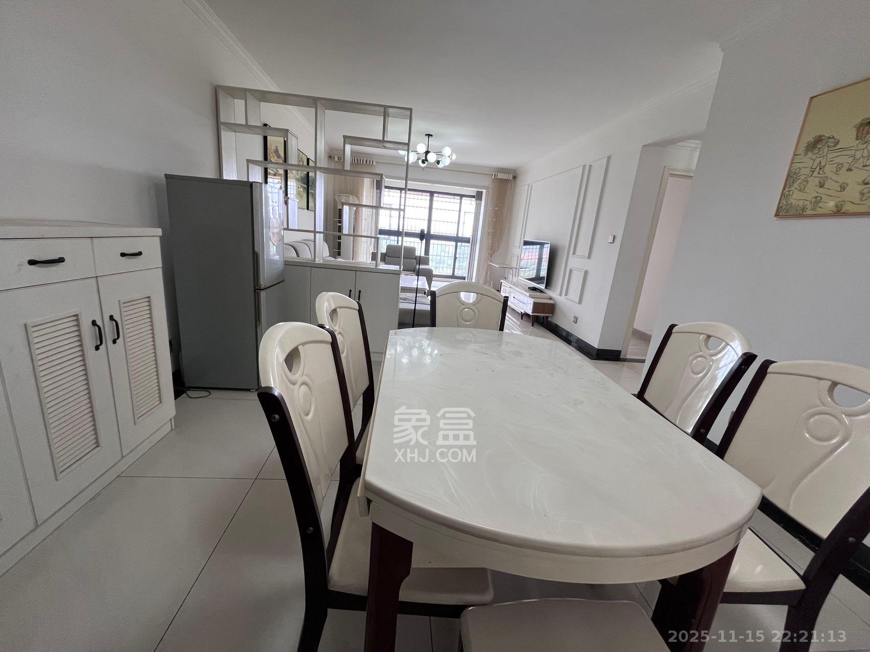 桥头家苑一期 3室2厅1卫 1900.0元/月 桥头家苑一期 3室2厅1卫 1900.0元/月室内图