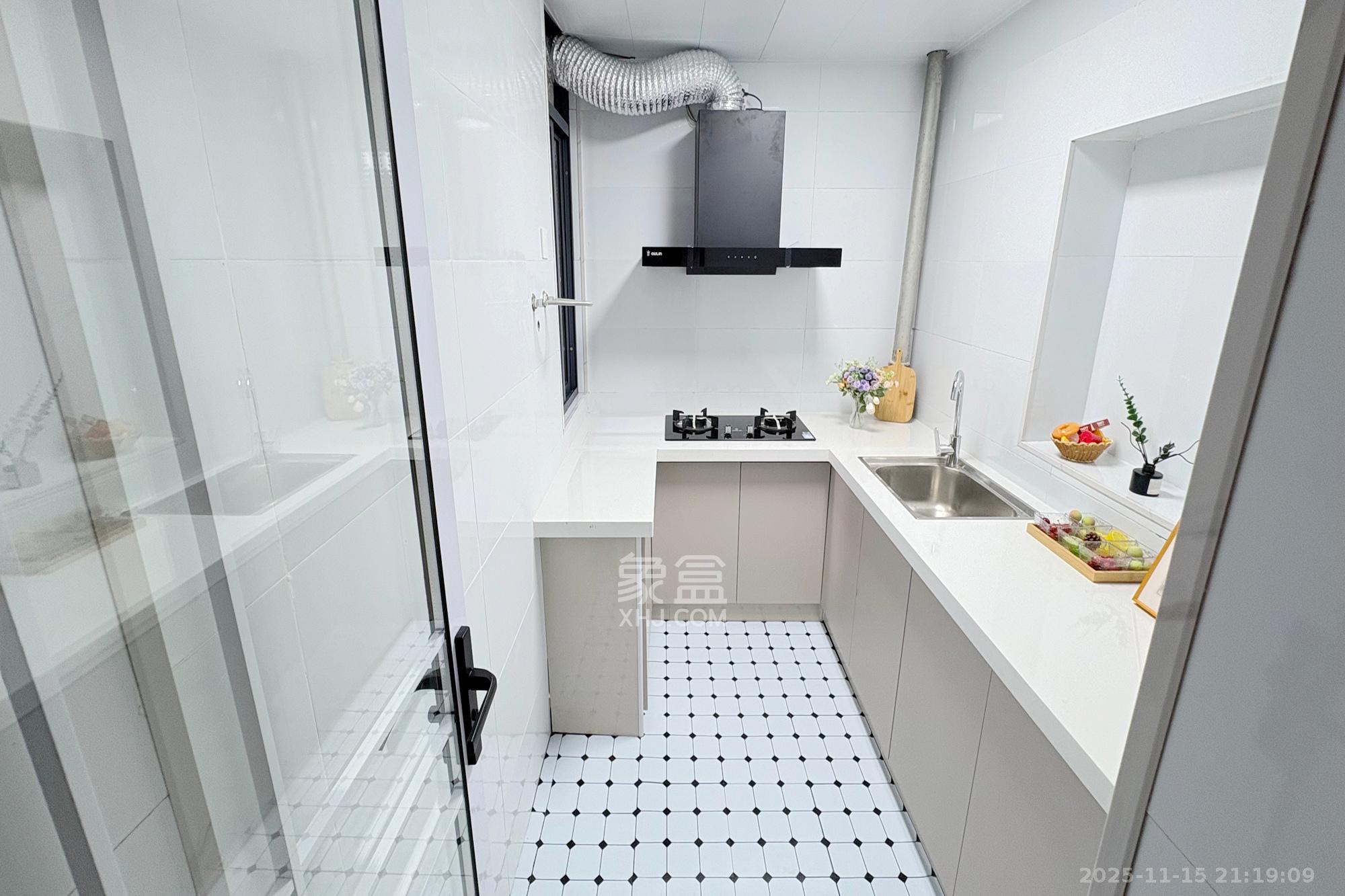 戥子桥散盘  3室2厅1卫    65.0万厨房