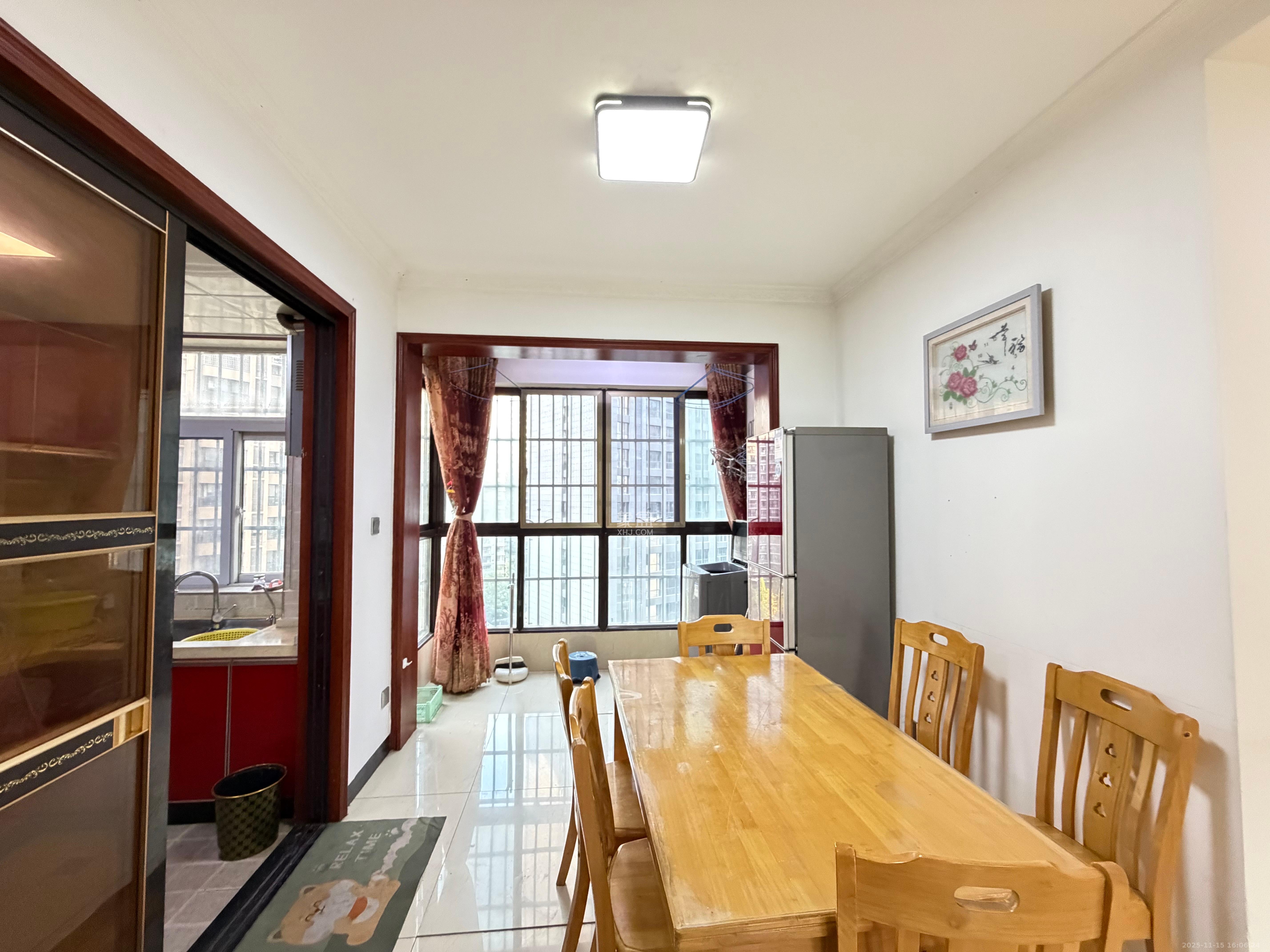 东方航标 3室2厅2卫 1800.0元/月 东方航标 3室2厅2卫 1800.0元/月室内图