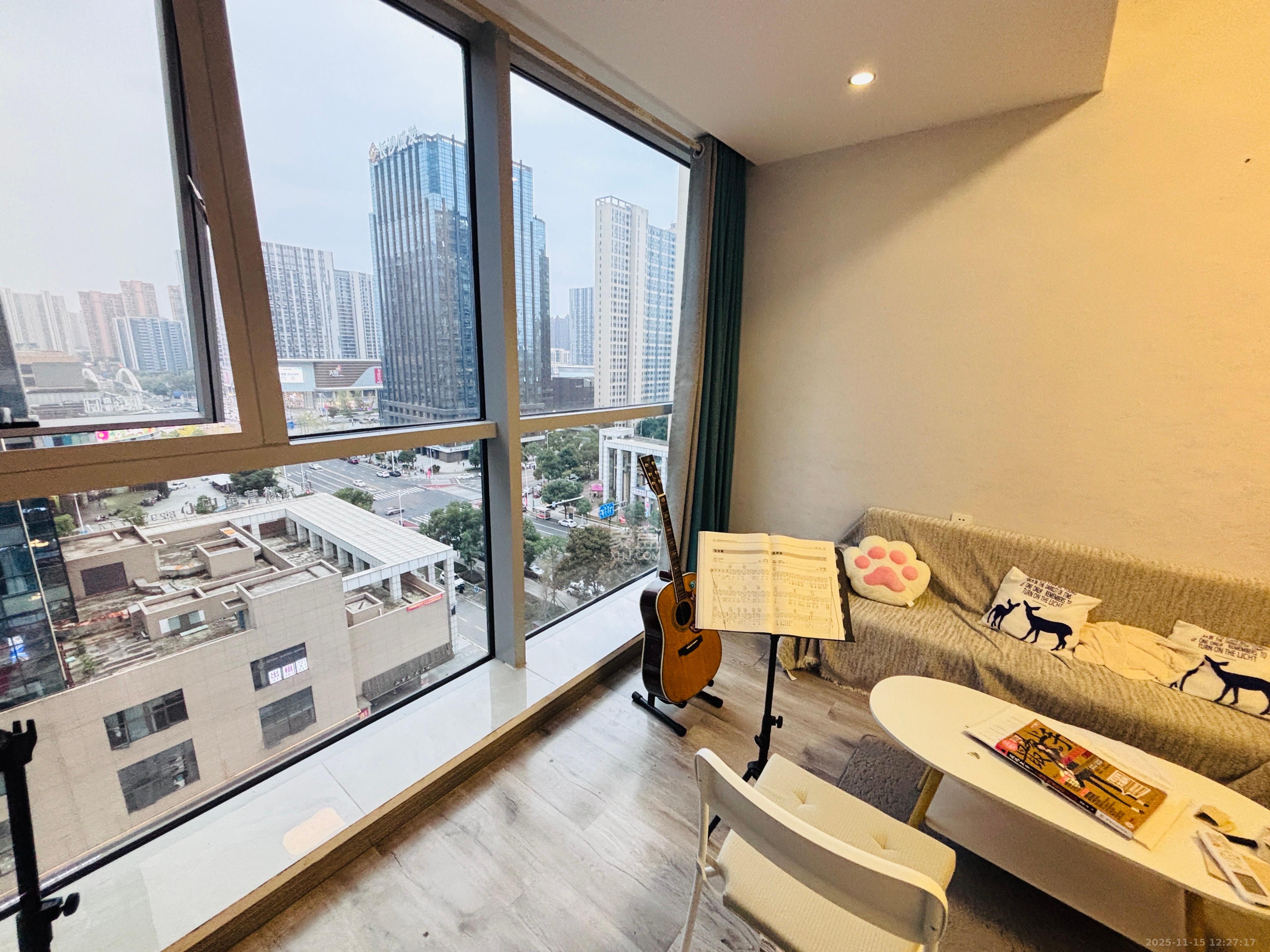 奥克斯滨仕花园（奥克斯洋湖广场/奥克斯中心）  2室1厅1卫    2800.0元/月