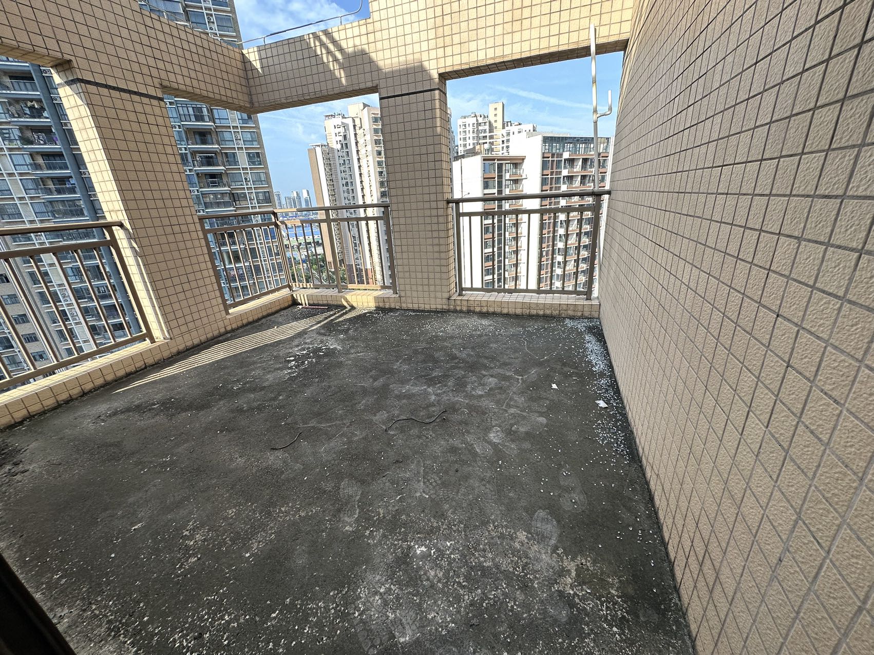 泉海好家园  3室2厅2卫    136.0万室内图