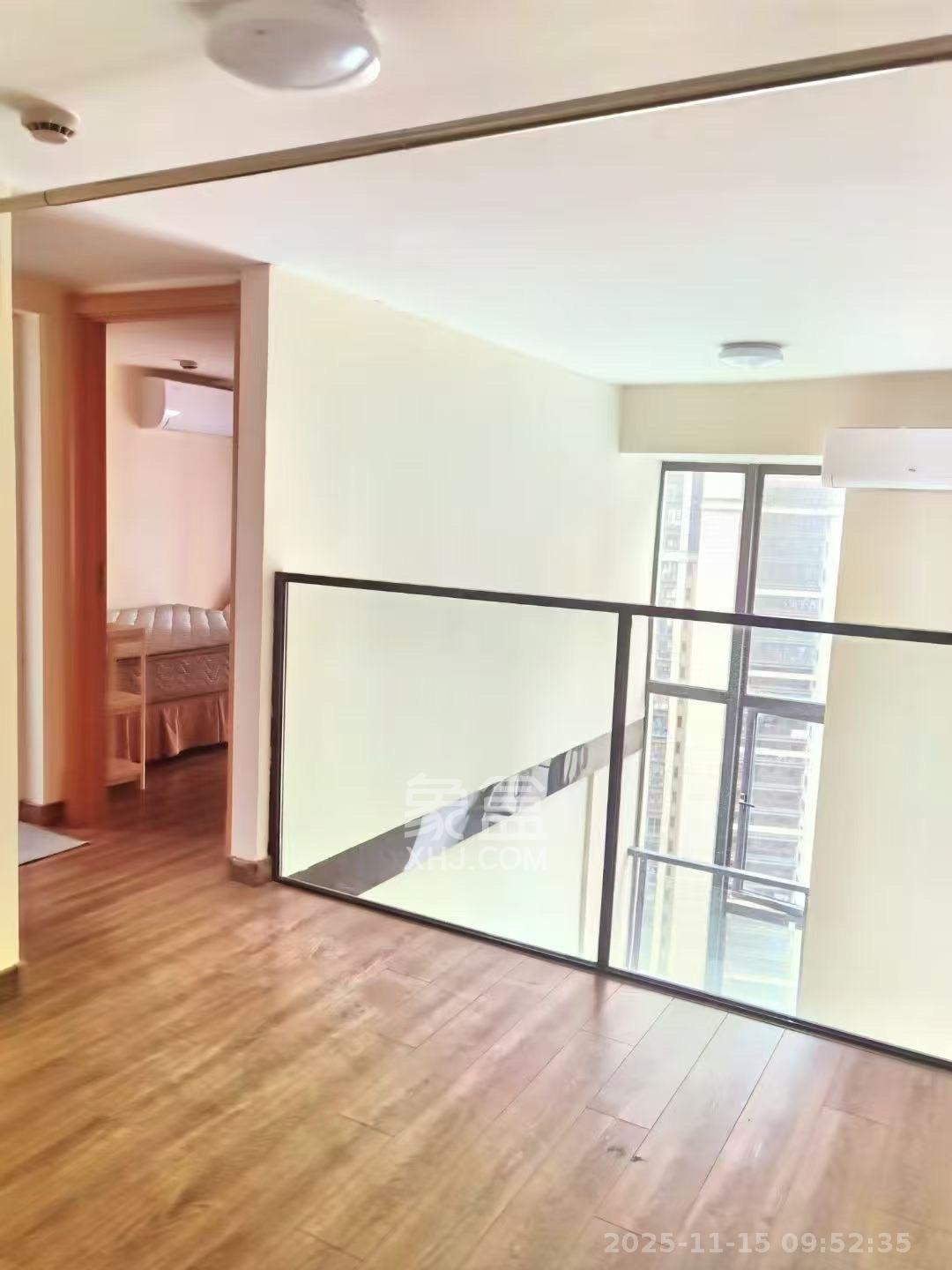 卓越浅水湾  2室1厅2卫    2100.0元/月室内图