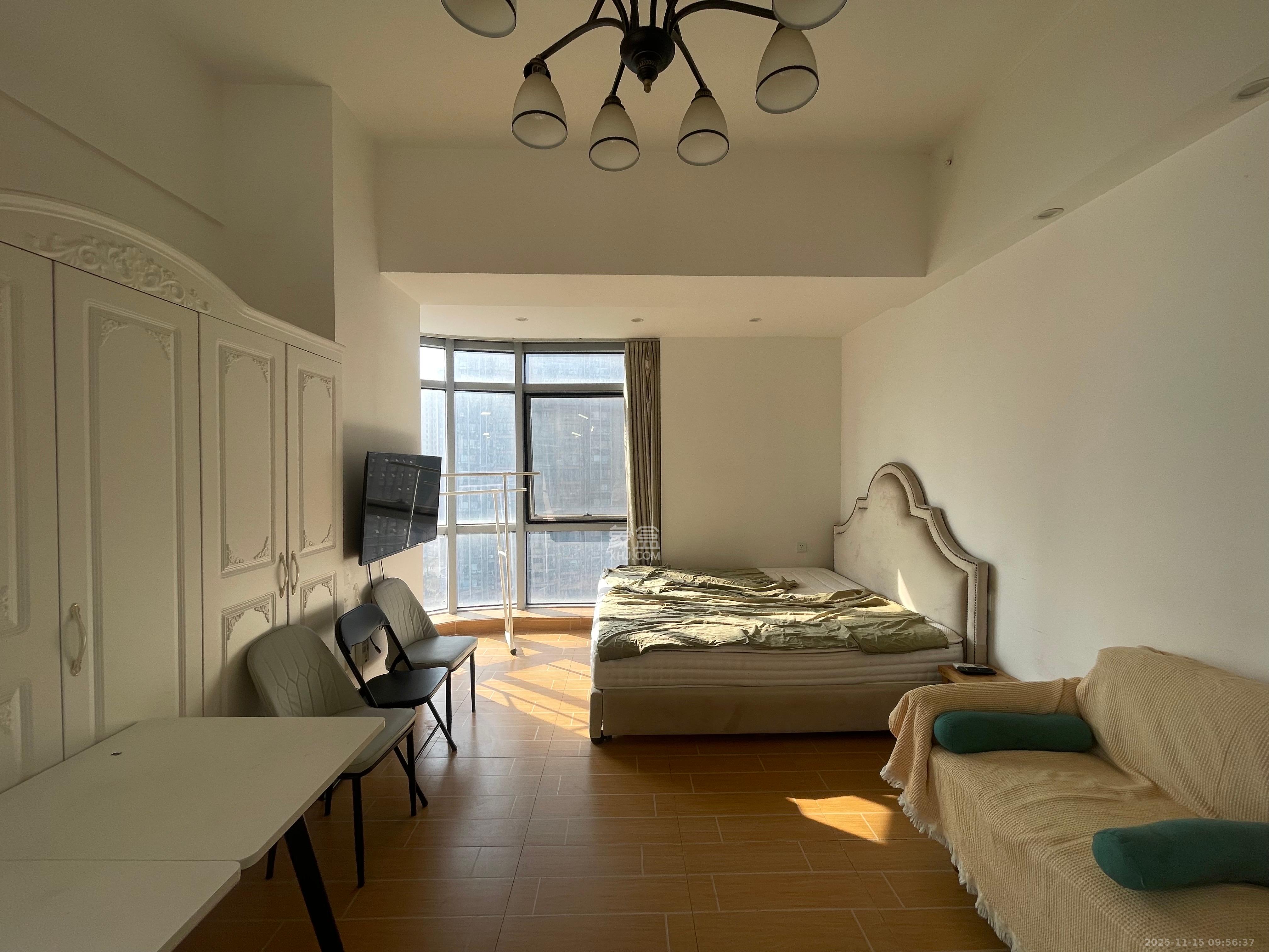 奥克斯缔壹城  1室1厅1卫    1400.0元/月