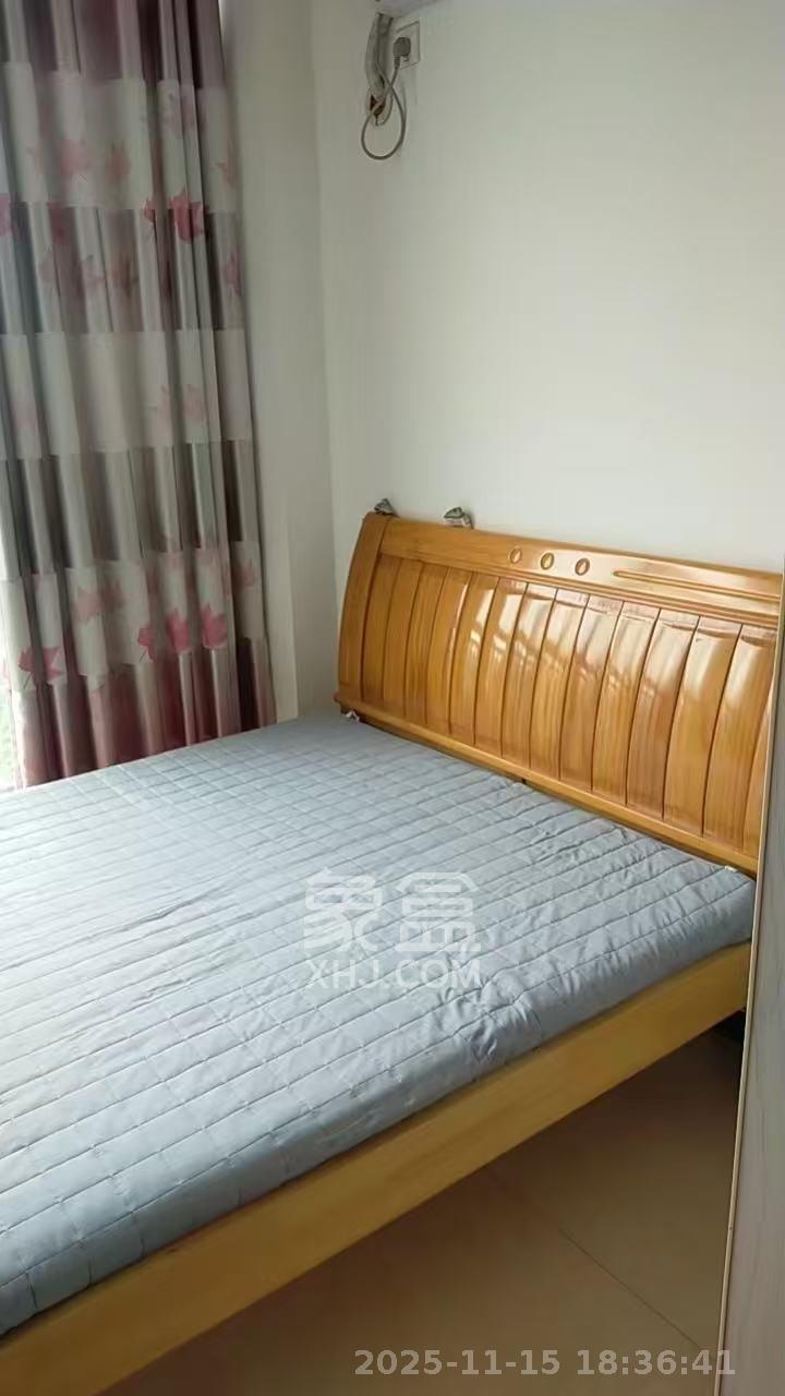 鑫远湘府逸园  1室1厅1卫    1200.0元/月