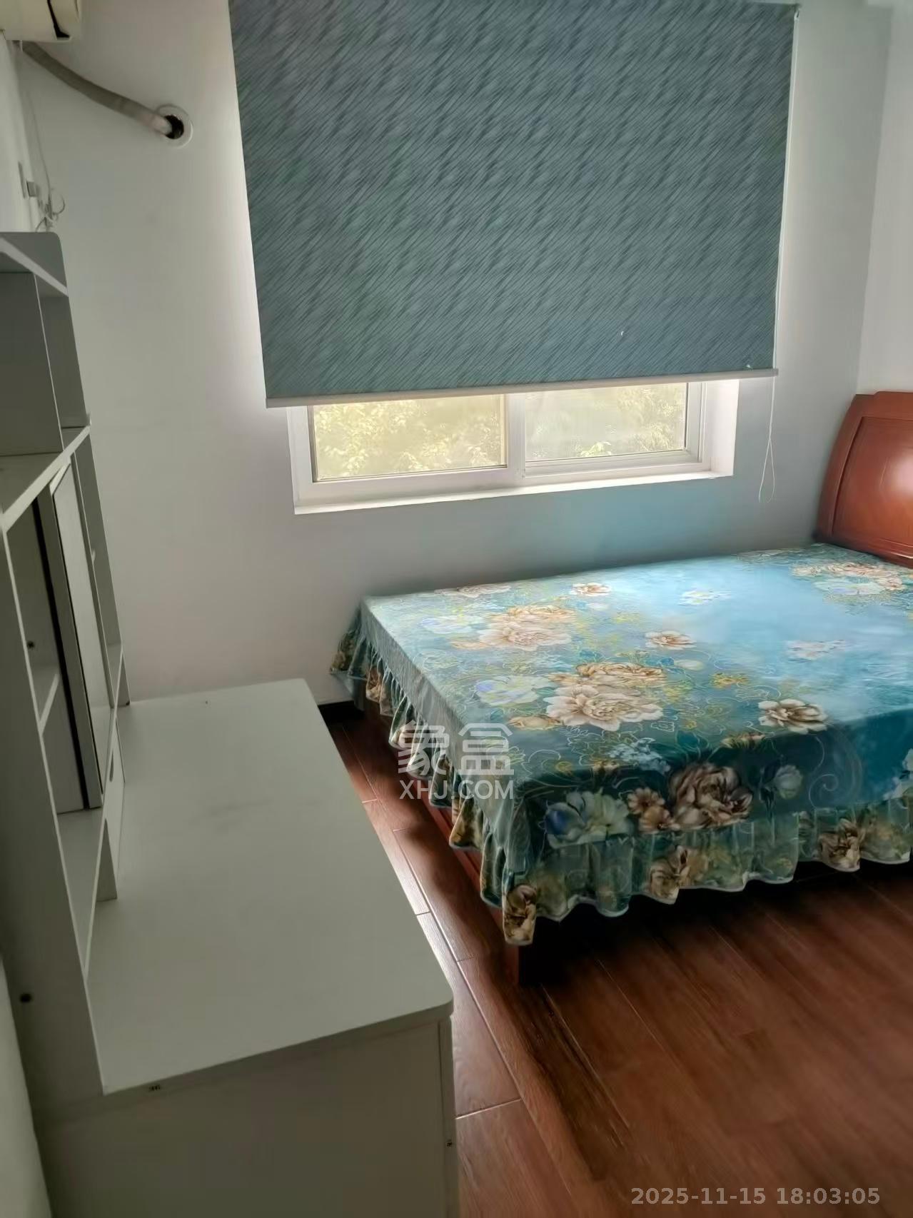 长房西郡  3室2厅1卫    2400.0元/月室内图