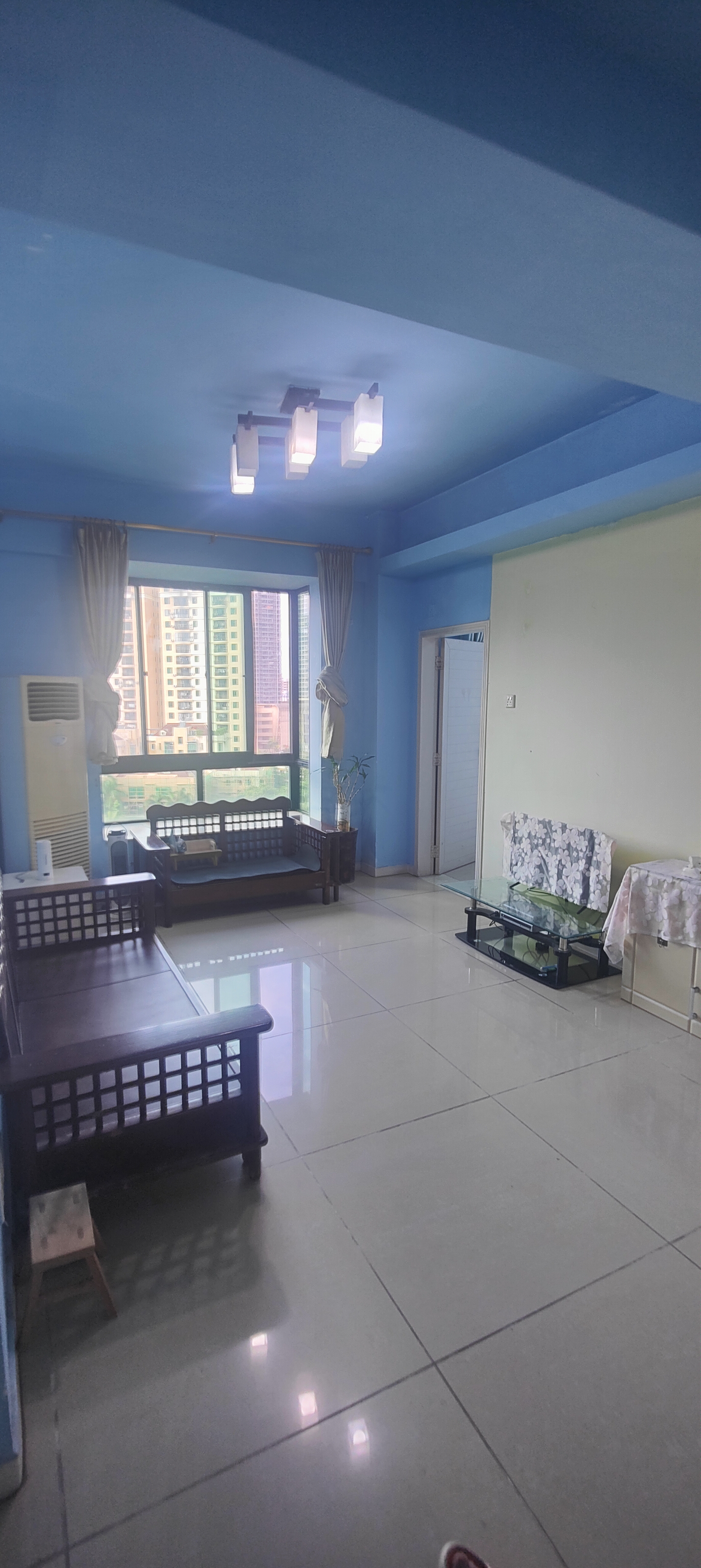 亚洲豪苑北区  2室2厅1卫    2200.0元/月