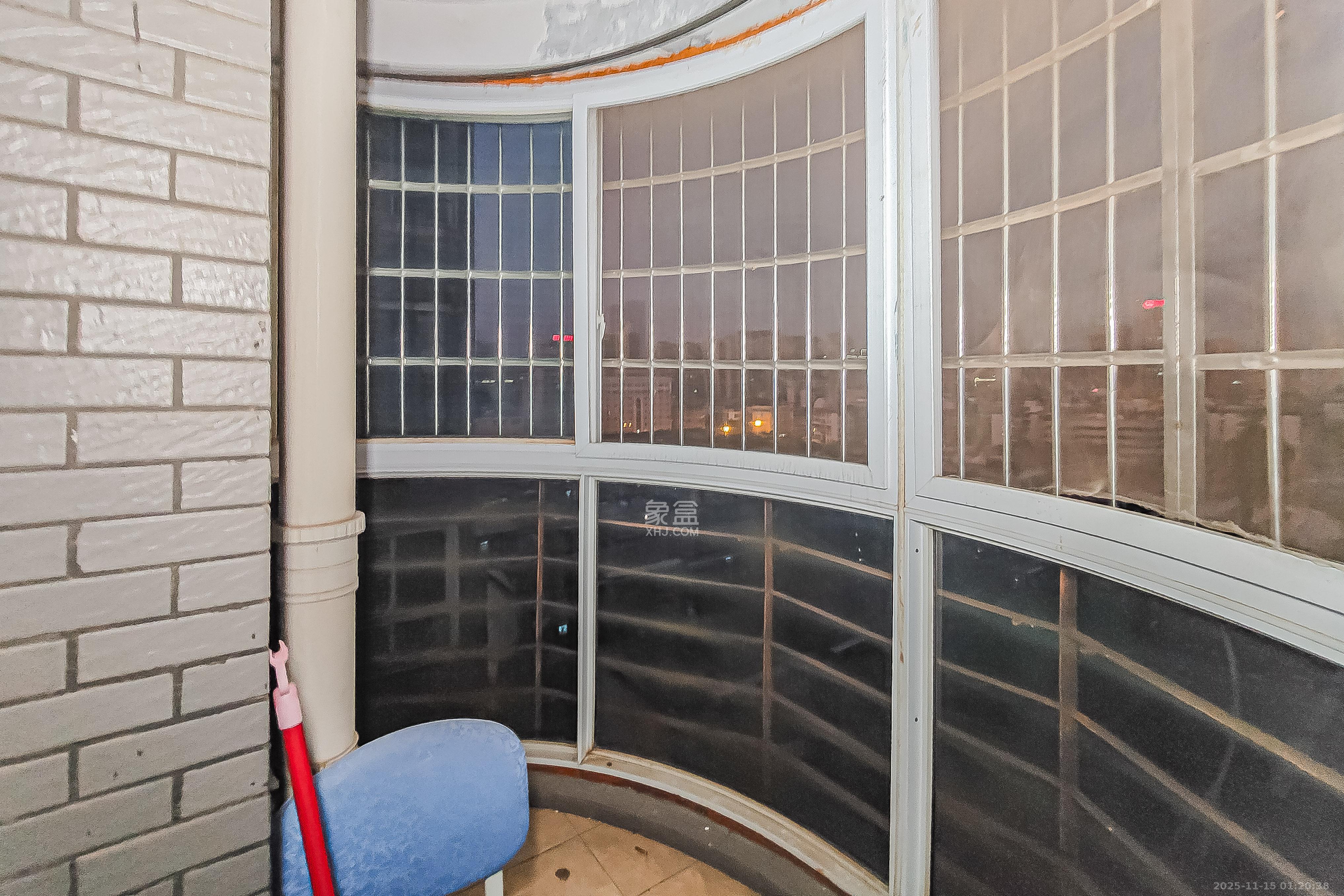 活力康城 2室2厅1卫 62.0万 活力康城 2室2厅1卫 62.0万阳台