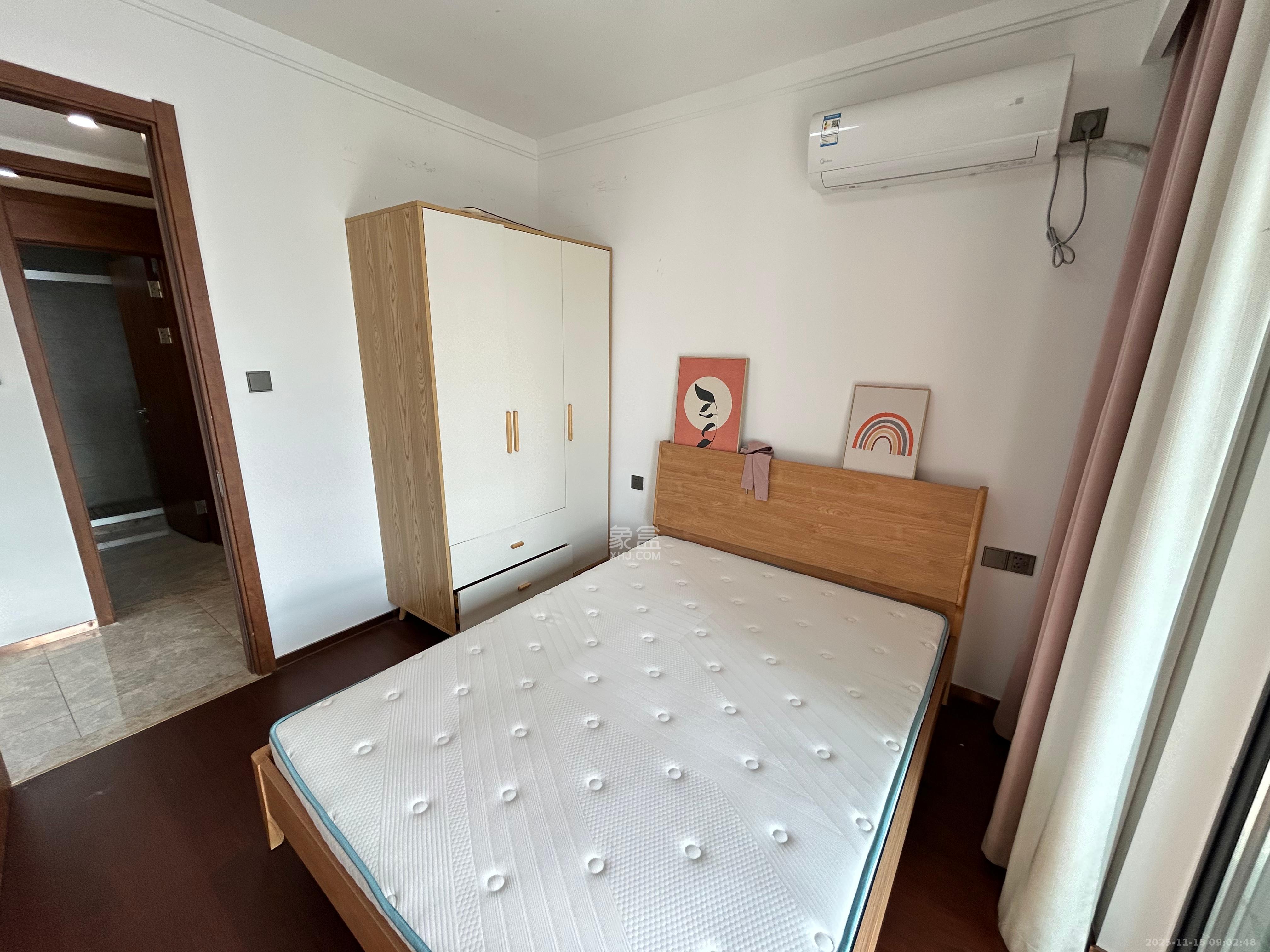 梅溪悦章 3室2厅2卫 3500.0元/月 梅溪悦章 3室2厅2卫 3500.0元/月室内图