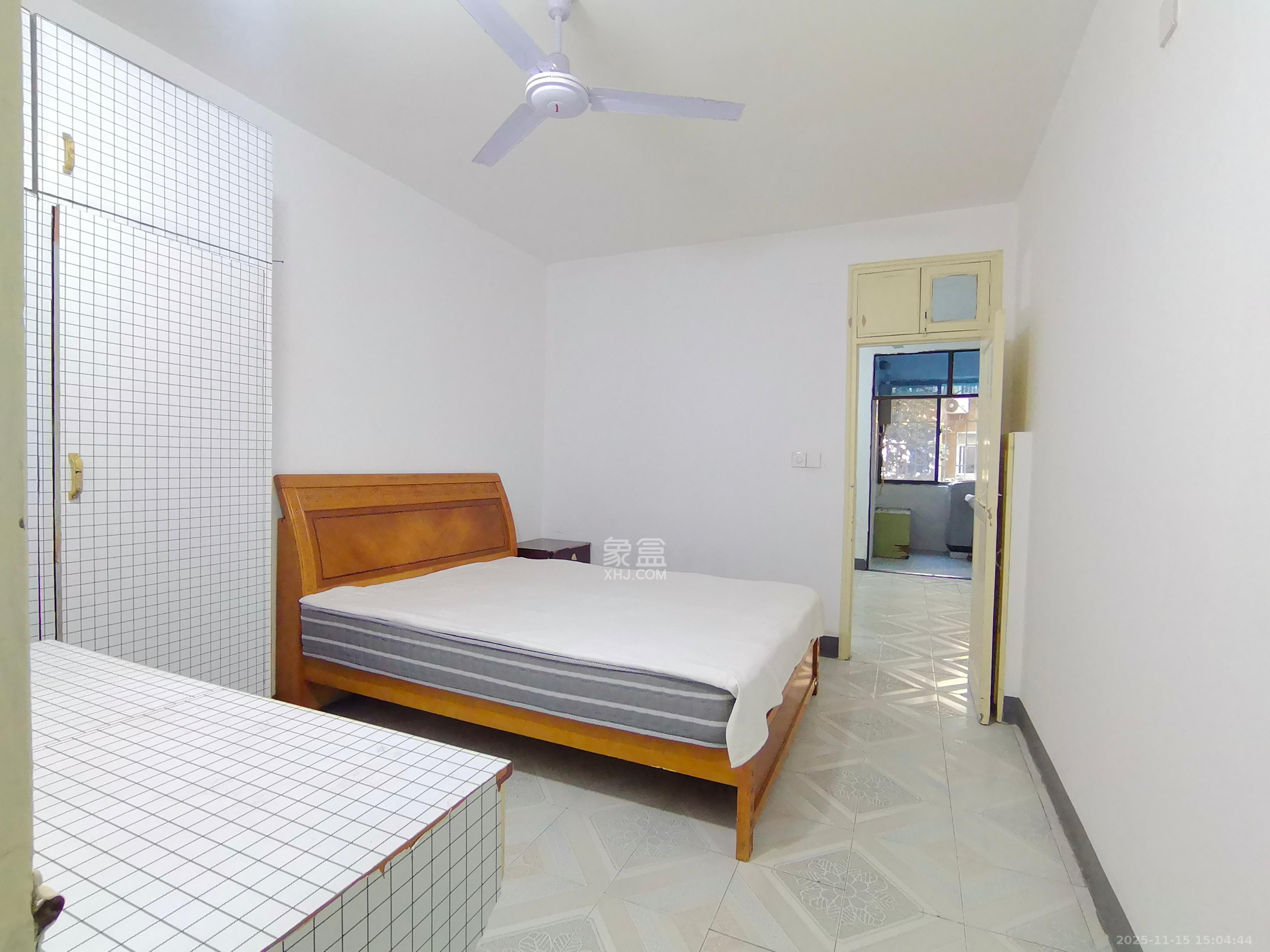 粮一库（北桥新村）  2室1厅1卫    1600.0元/月室内图