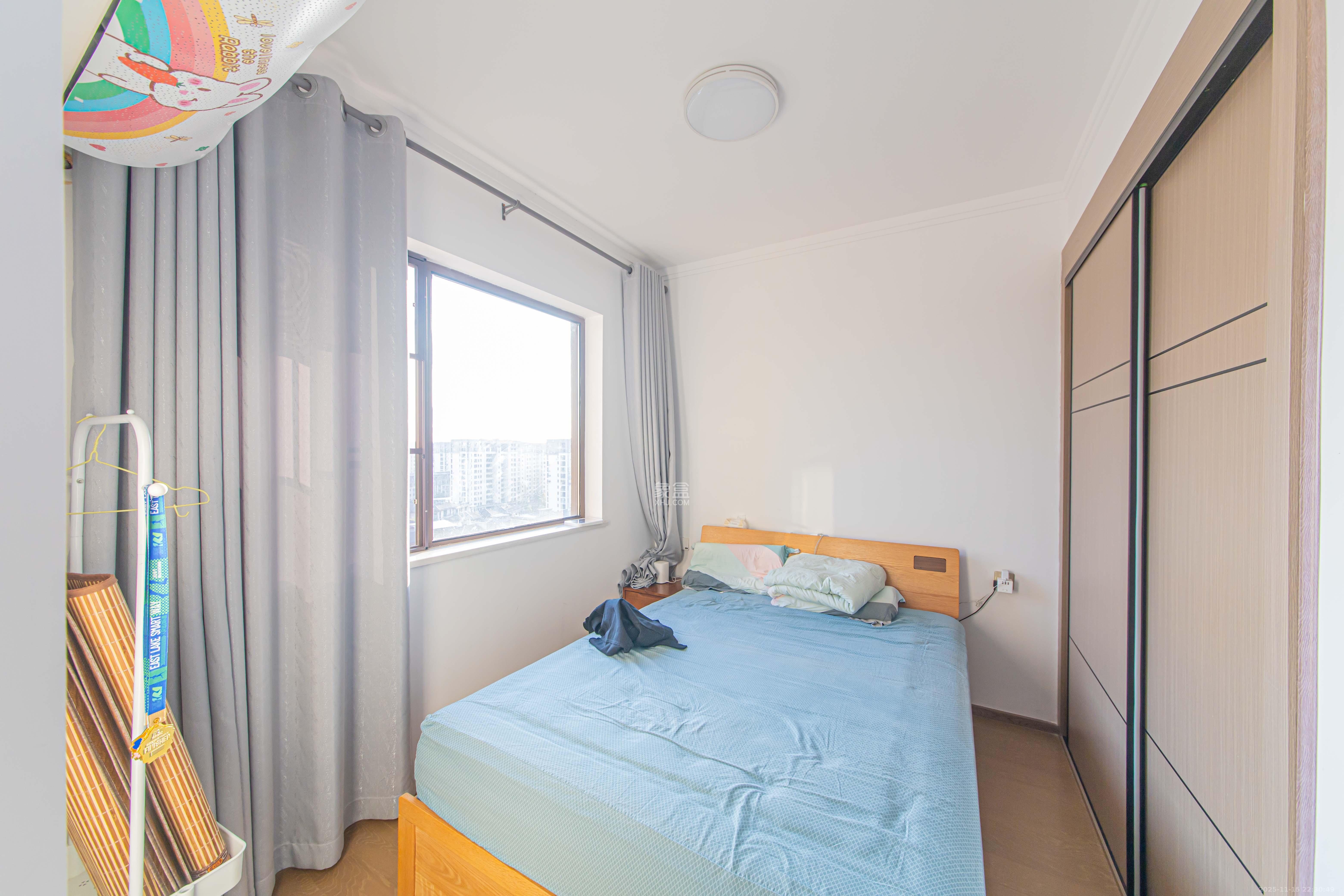 大唐印象三期御玺  3室2厅2卫    145.0万卧室