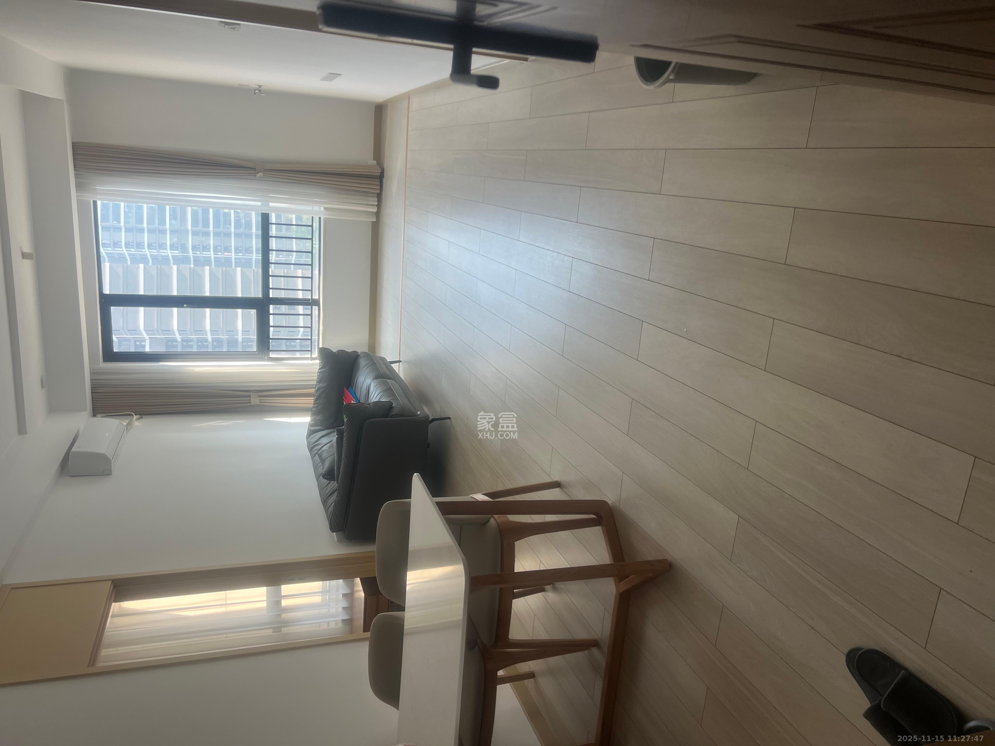 启迪协信中心  2室1厅1卫    2800.0元/月室内图