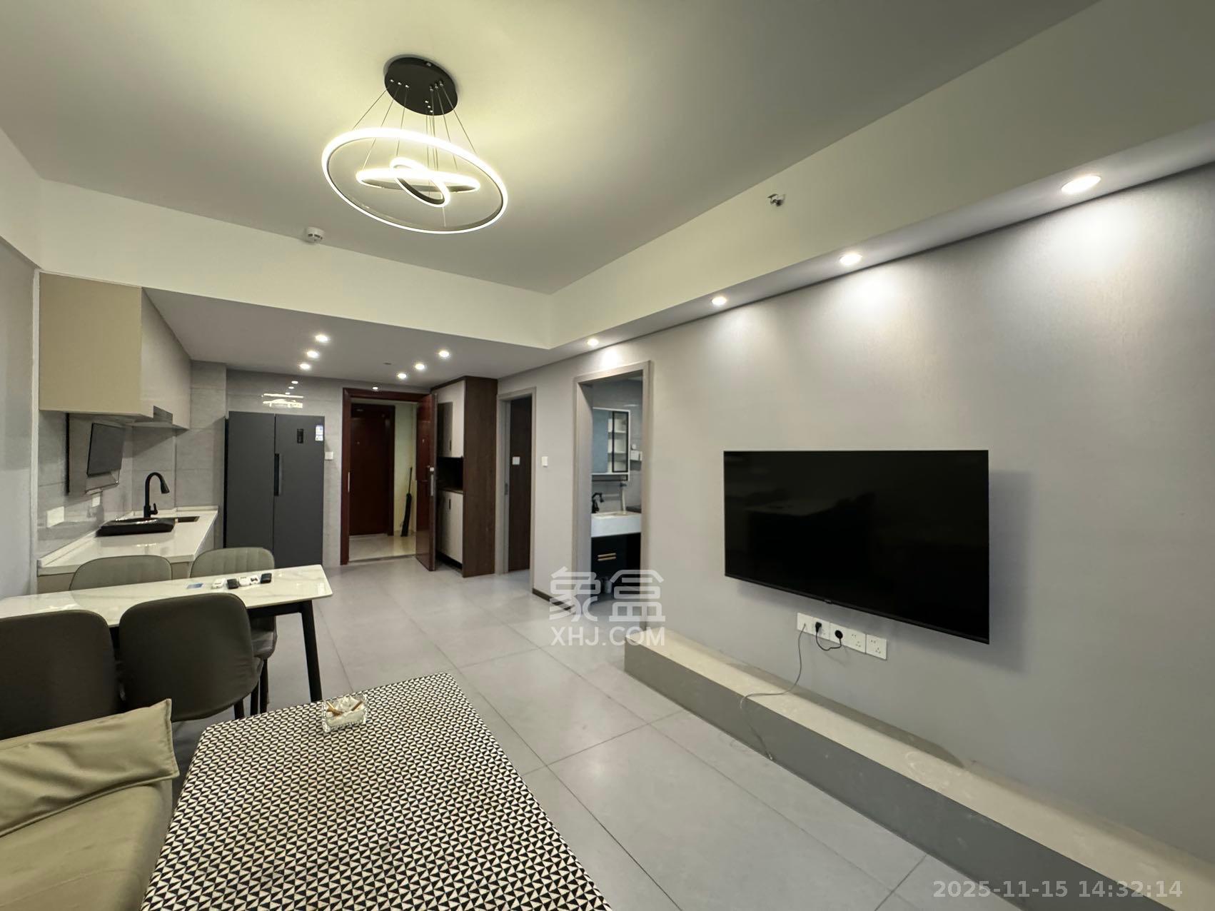 碧桂园城市之光  2室1厅1卫    2600.0元/月室内图