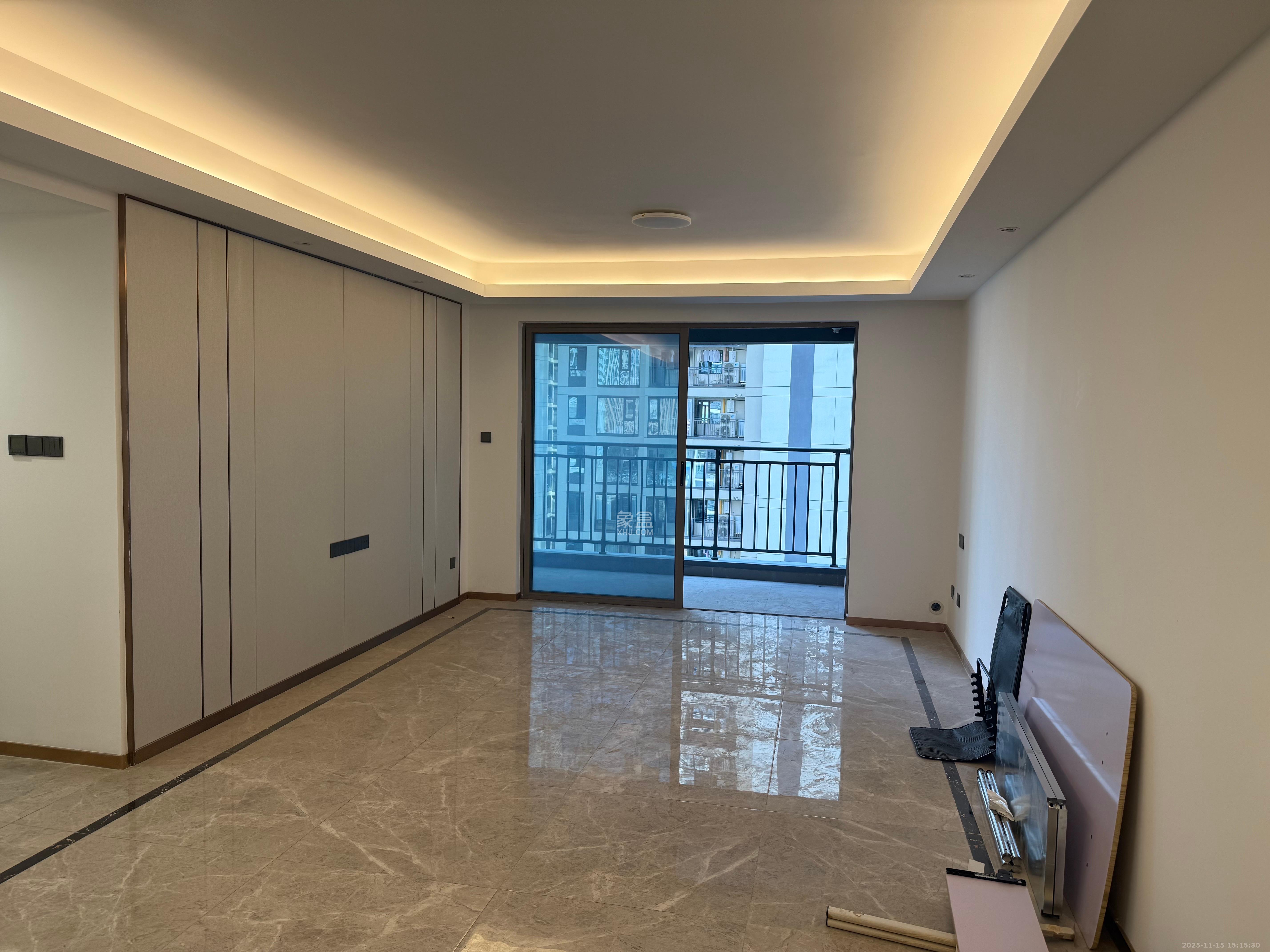 旭辉雨花郡  4室2厅2卫    4000.0元/月