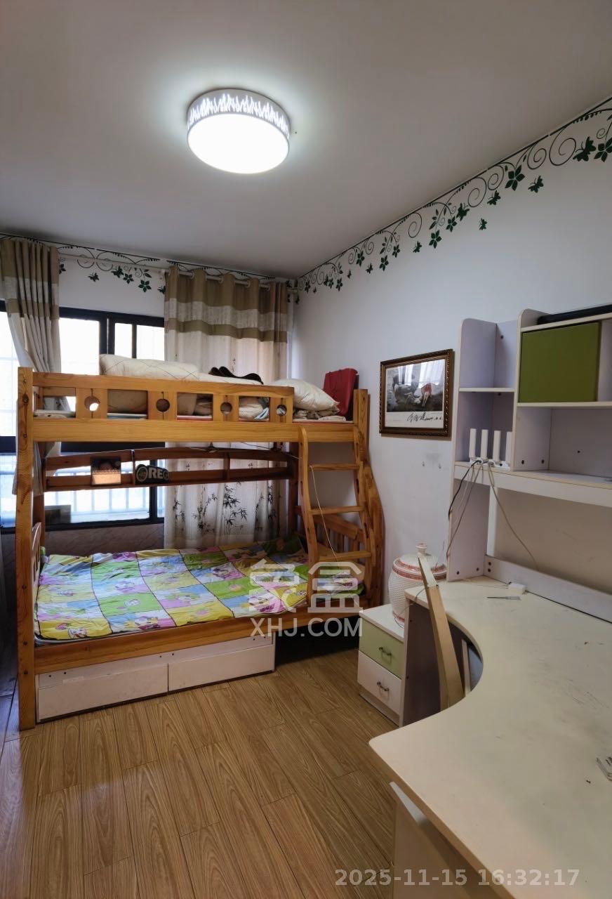 保利麓谷林语A区  3室2厅1卫    2200.0元/月室内图