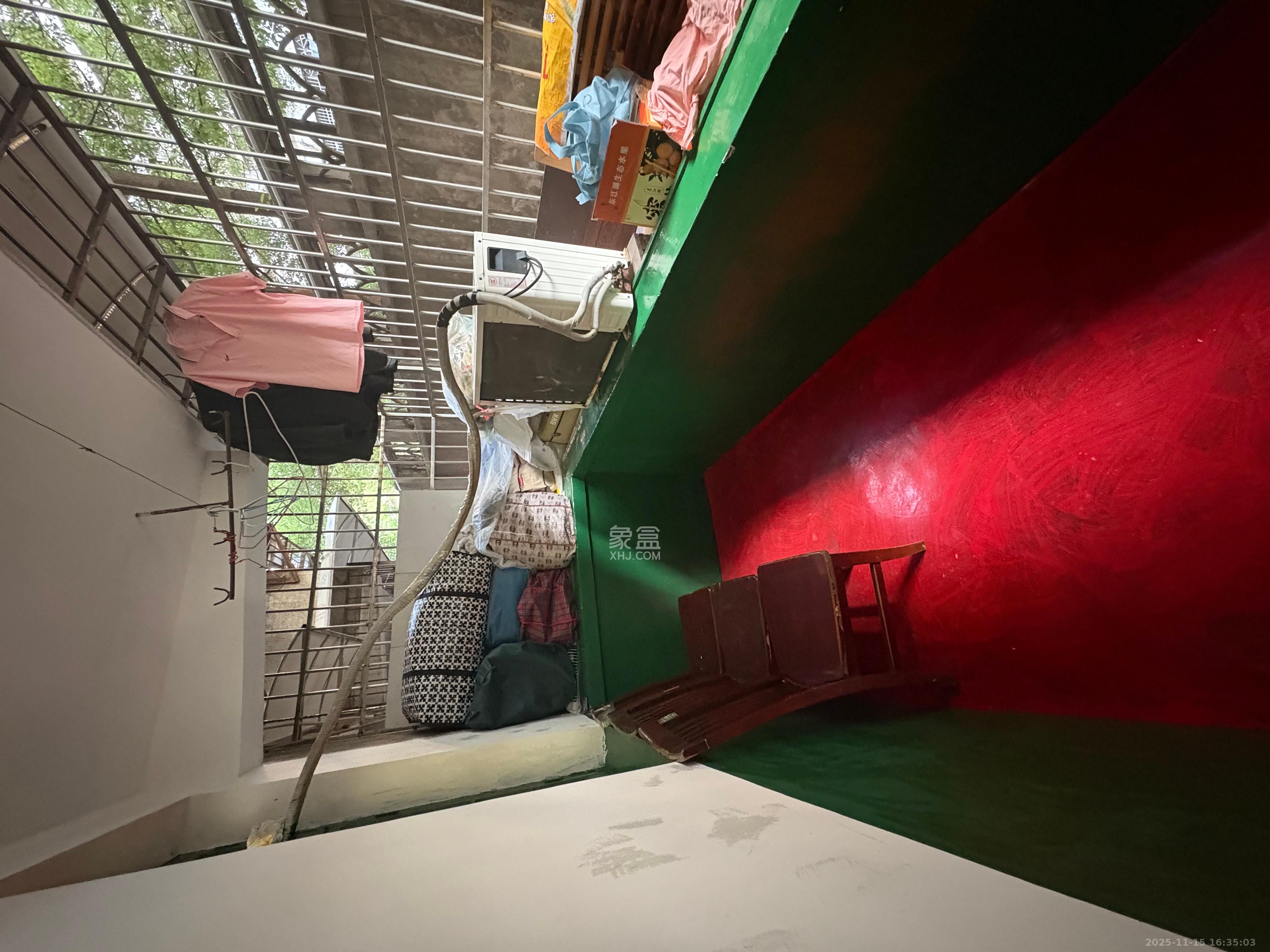 桂花路铁建宿舍 1室1厅1卫 1100.0元/月 桂花路铁建宿舍 1室1厅1卫 1100.0元/月室内图