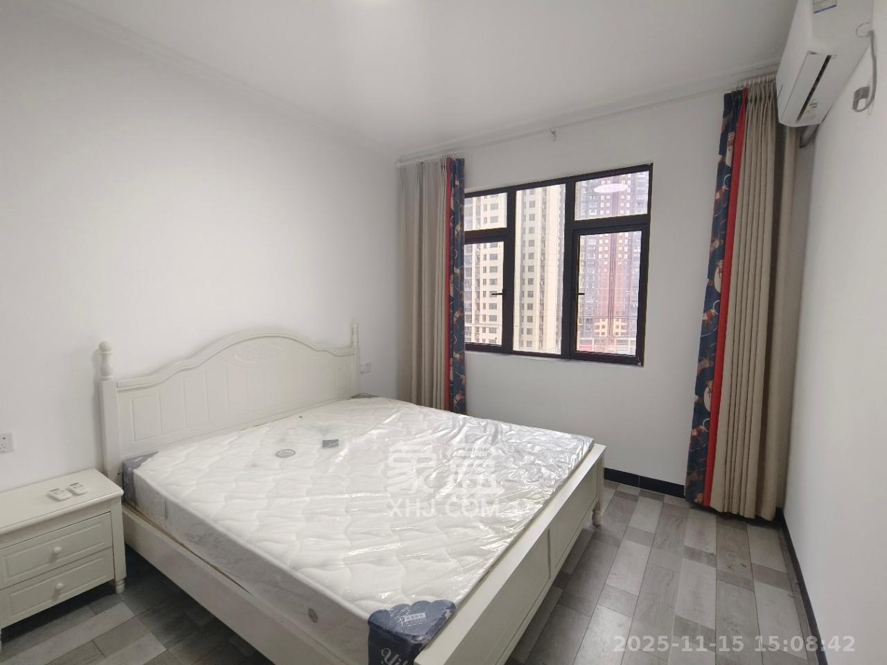 乾源国际 2室2厅1卫 1700.0元/月 乾源国际 2室2厅1卫 1700.0元/月室内图