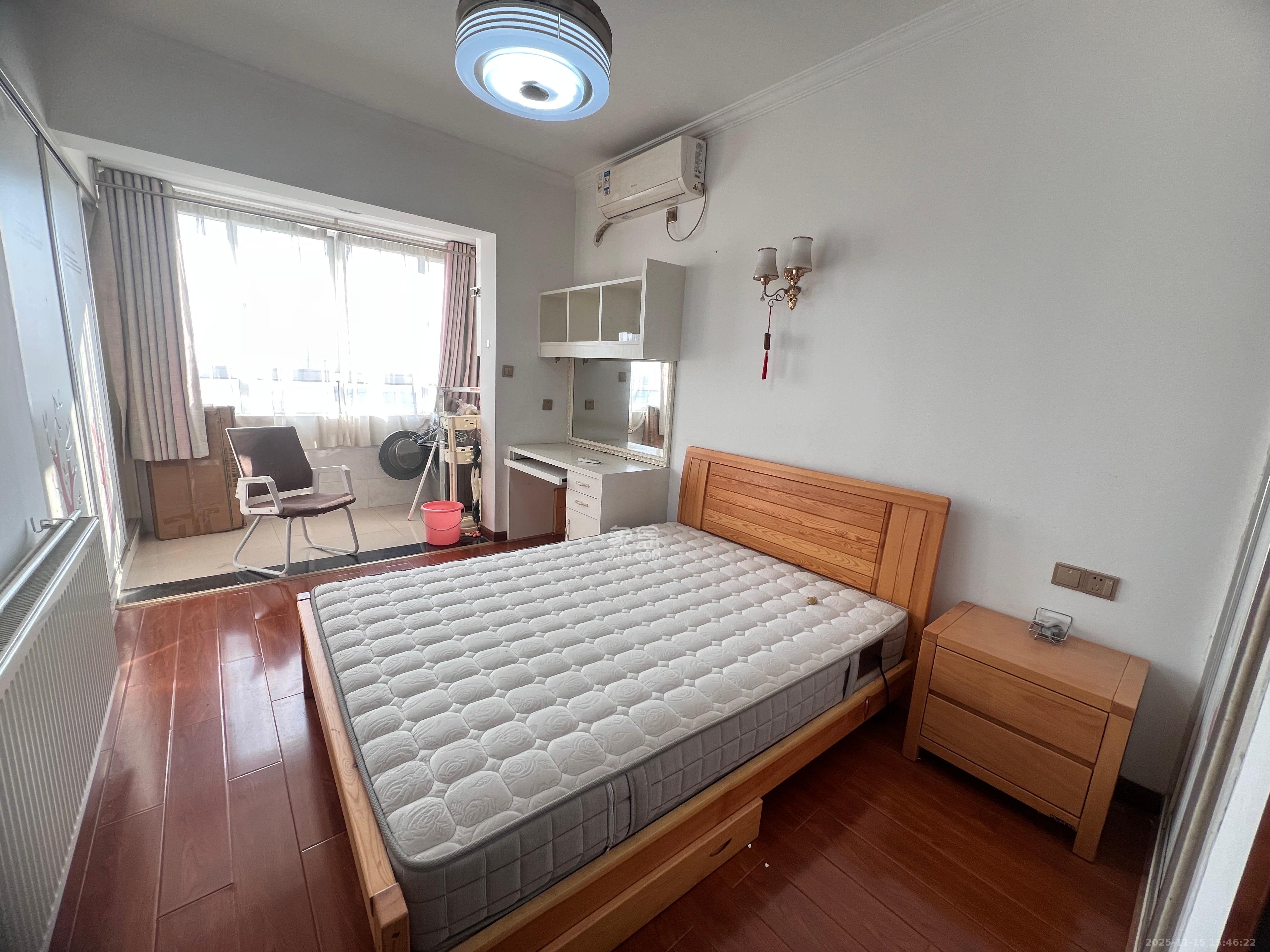 上河国际B座  2室1厅1卫    2600.0元/月室内图