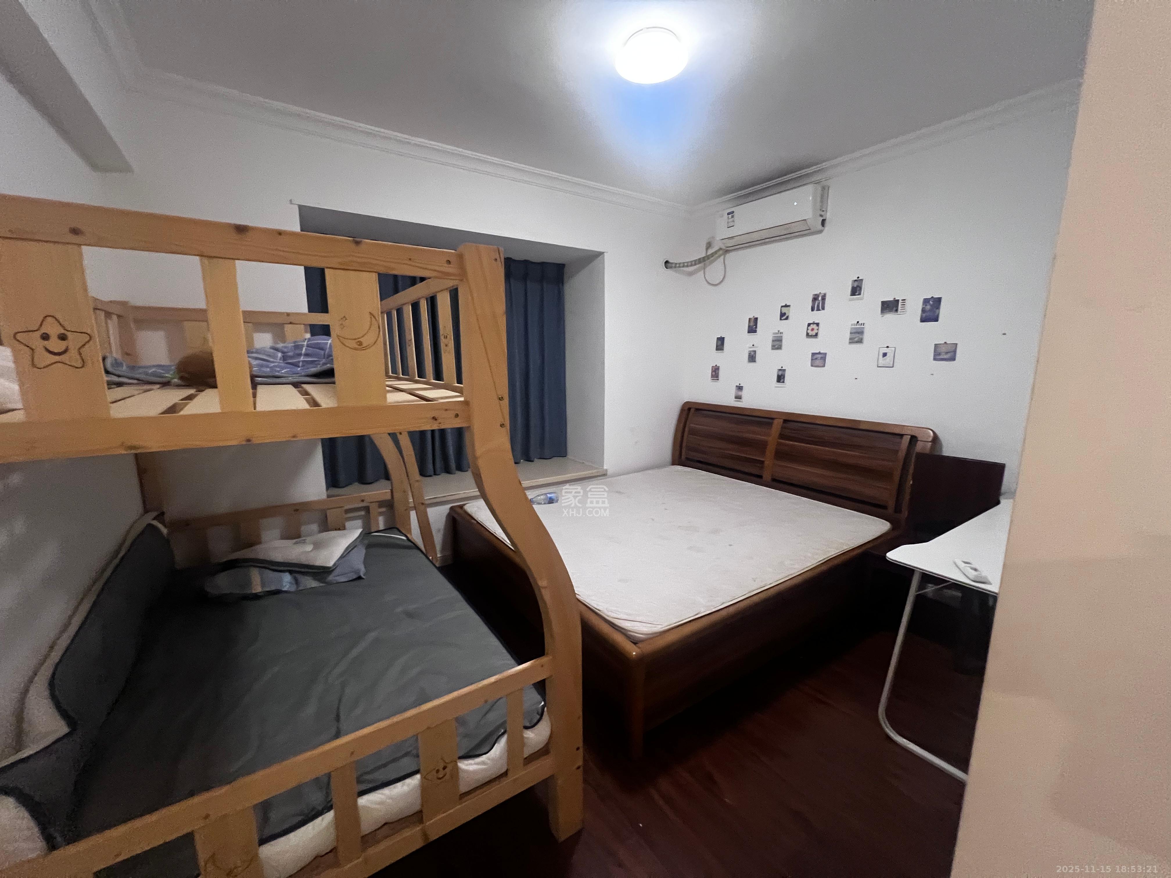 万科魅力之城观澜里  4室2厅2卫    3200.0元/月室内图