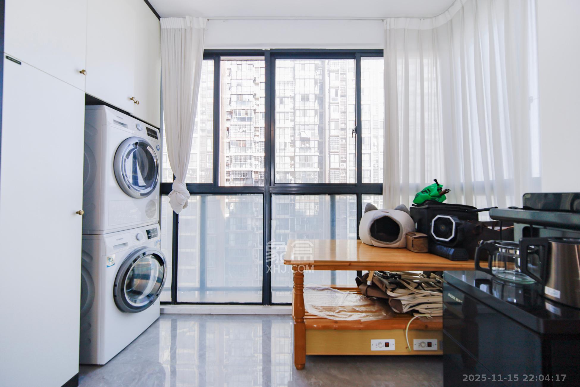 城南故事家园  3室2厅1卫    88.0万阳台