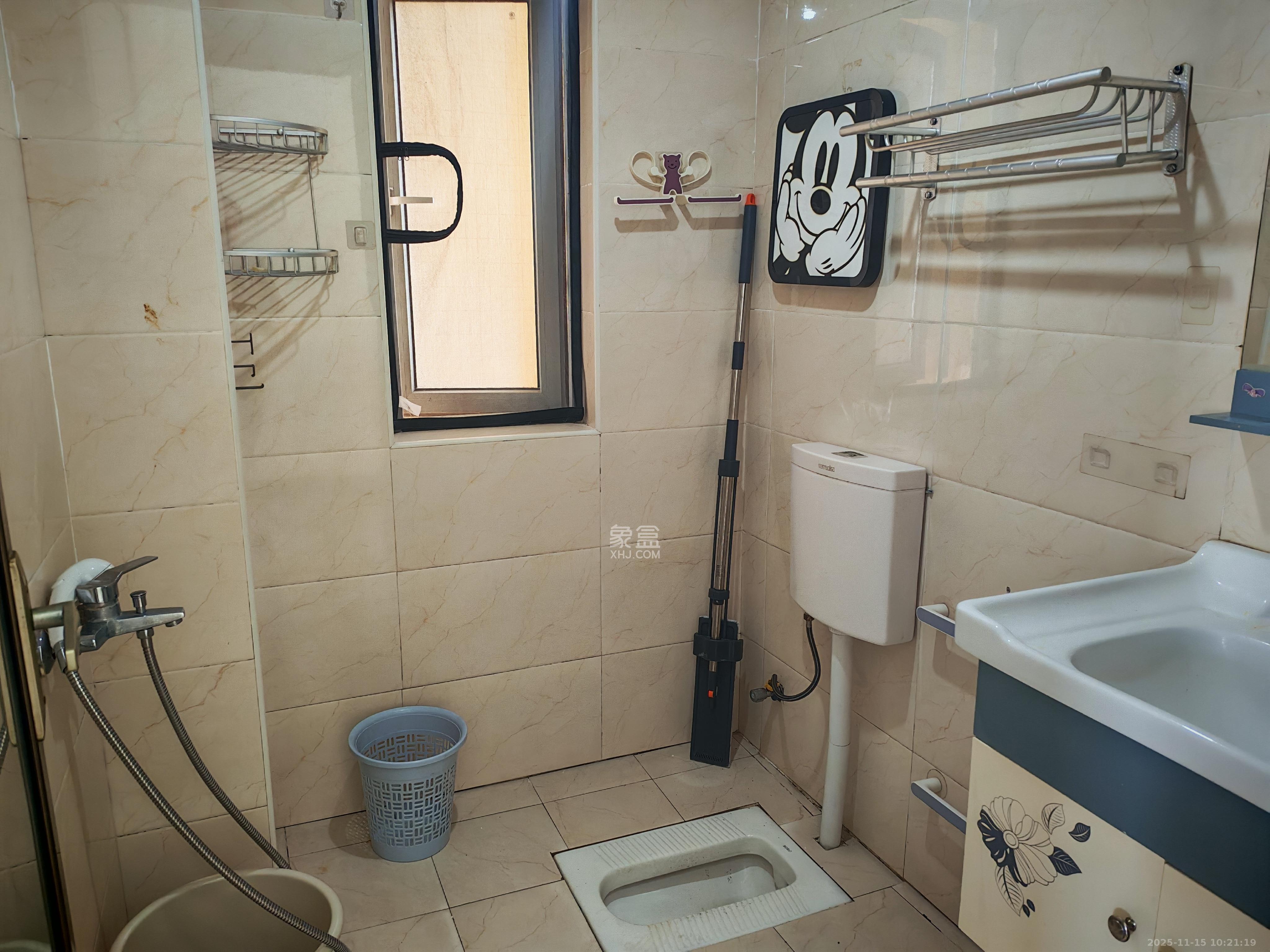 钱隆世家 2室2厅1卫 1800.0元/月 钱隆世家 2室2厅1卫 1800.0元/月室内图