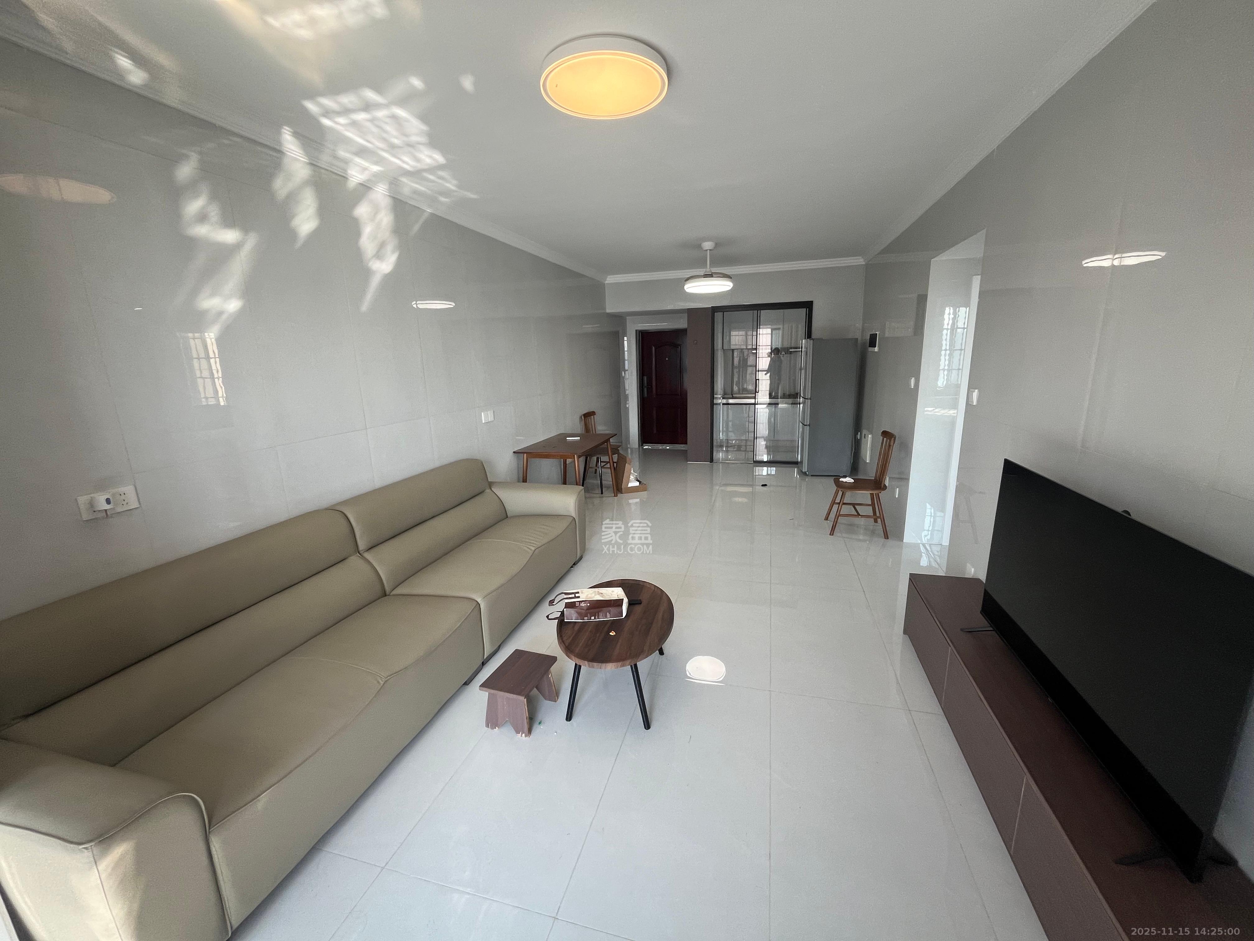 和景家园一期  2室1厅1卫    1800.0元/月