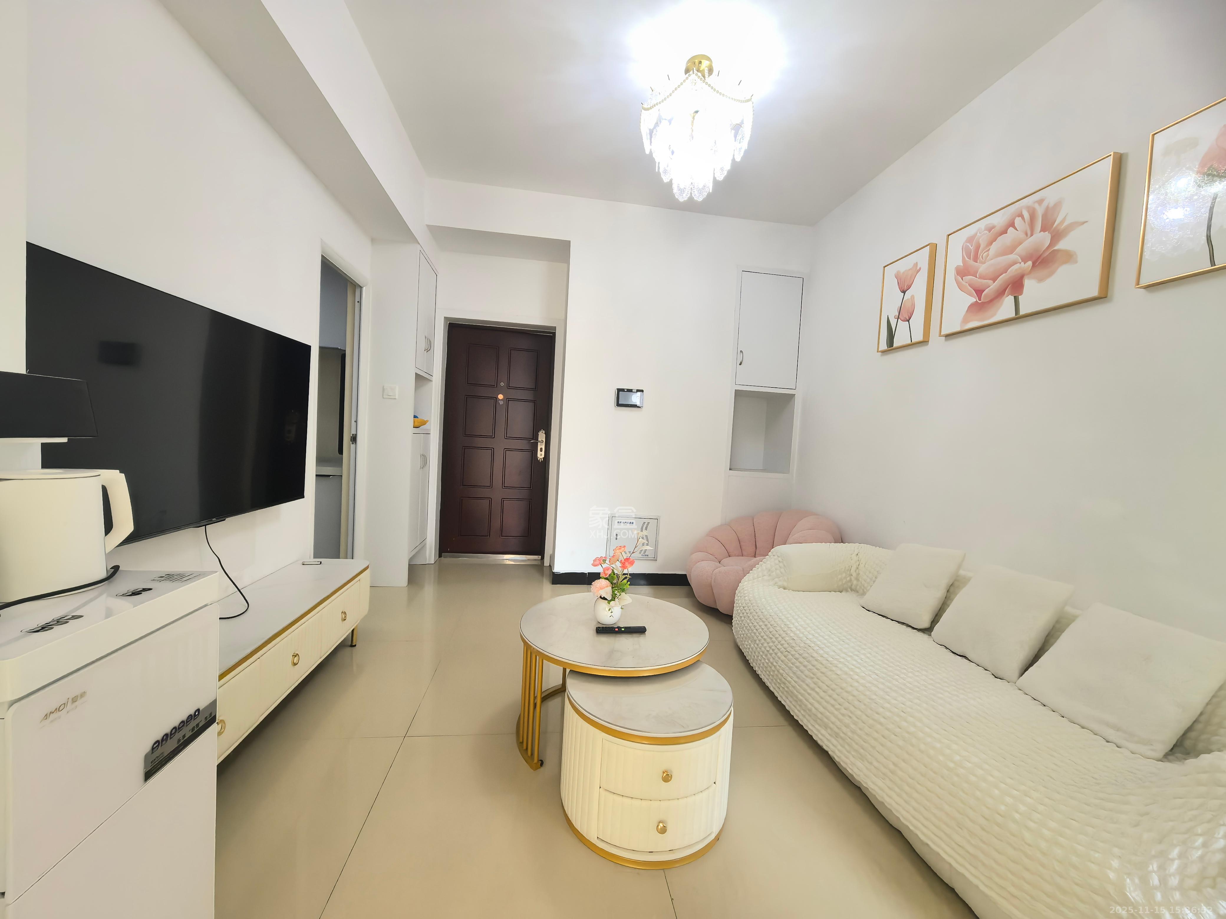 阳光丽城一期  2室1厅1卫    2400.0元/月