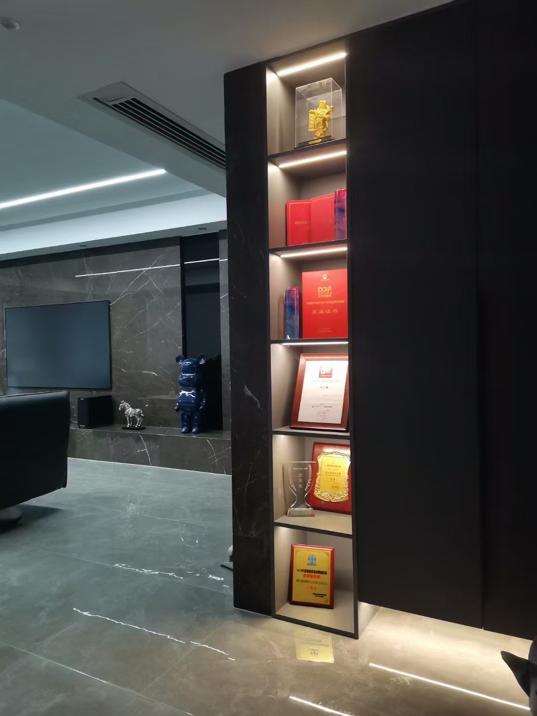 会龙山溪谷(住宅) 1室0厅0卫 108.0万 会龙山溪谷(住宅) 1室0厅0卫 108.0万客厅