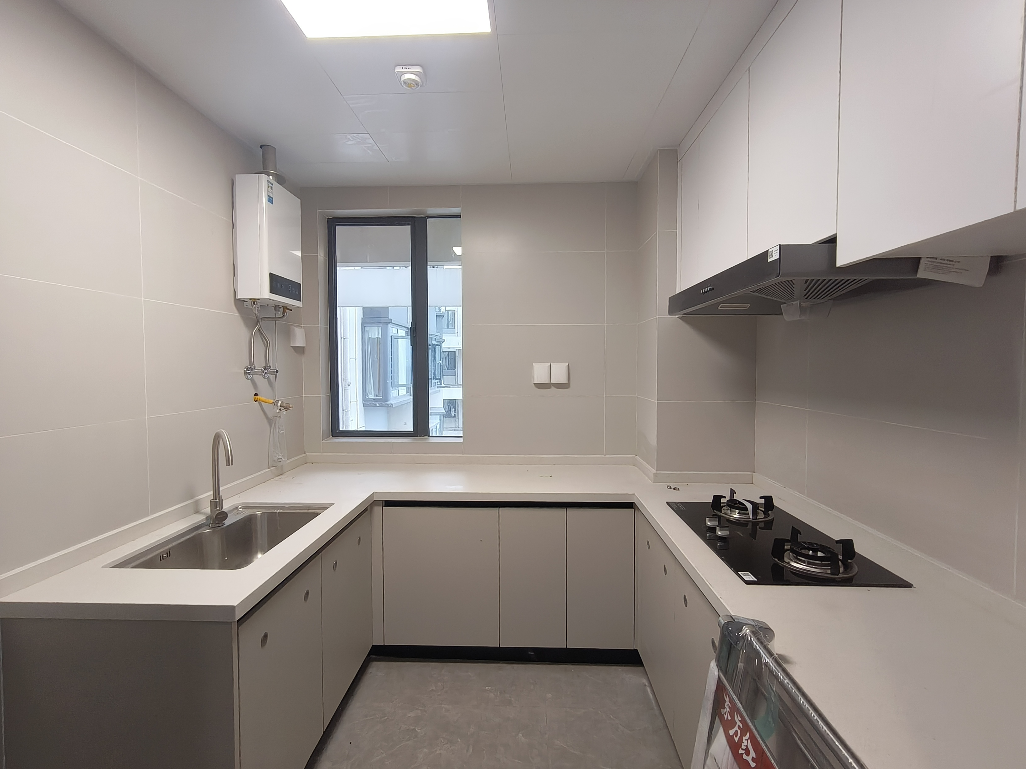 和风家园蓝天居  1室0厅0卫    2000.0元/月室内图