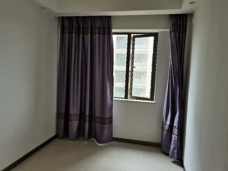 专家公寓  3室2厅1卫    2200.0元/月室内图